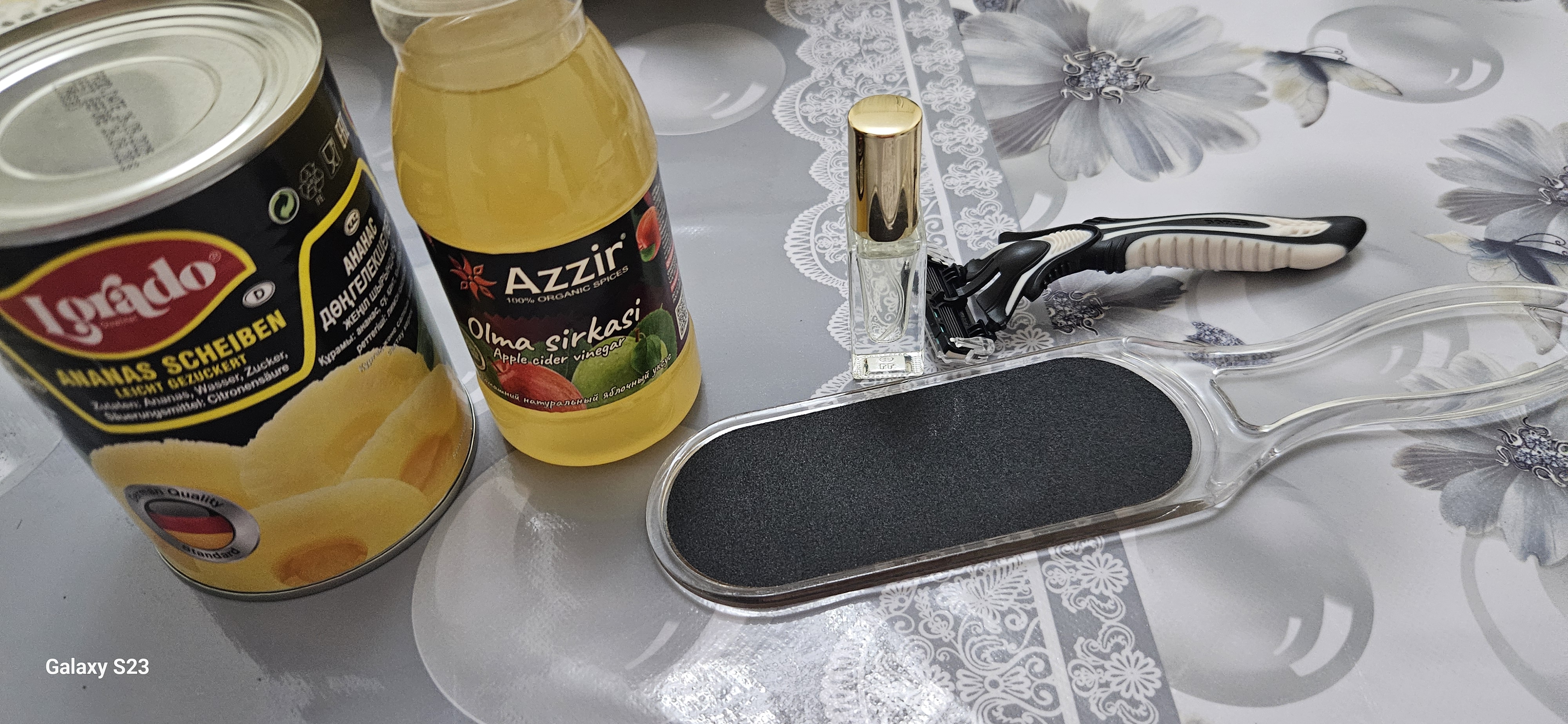 Ananas shaybalar Lorado, 580 ml