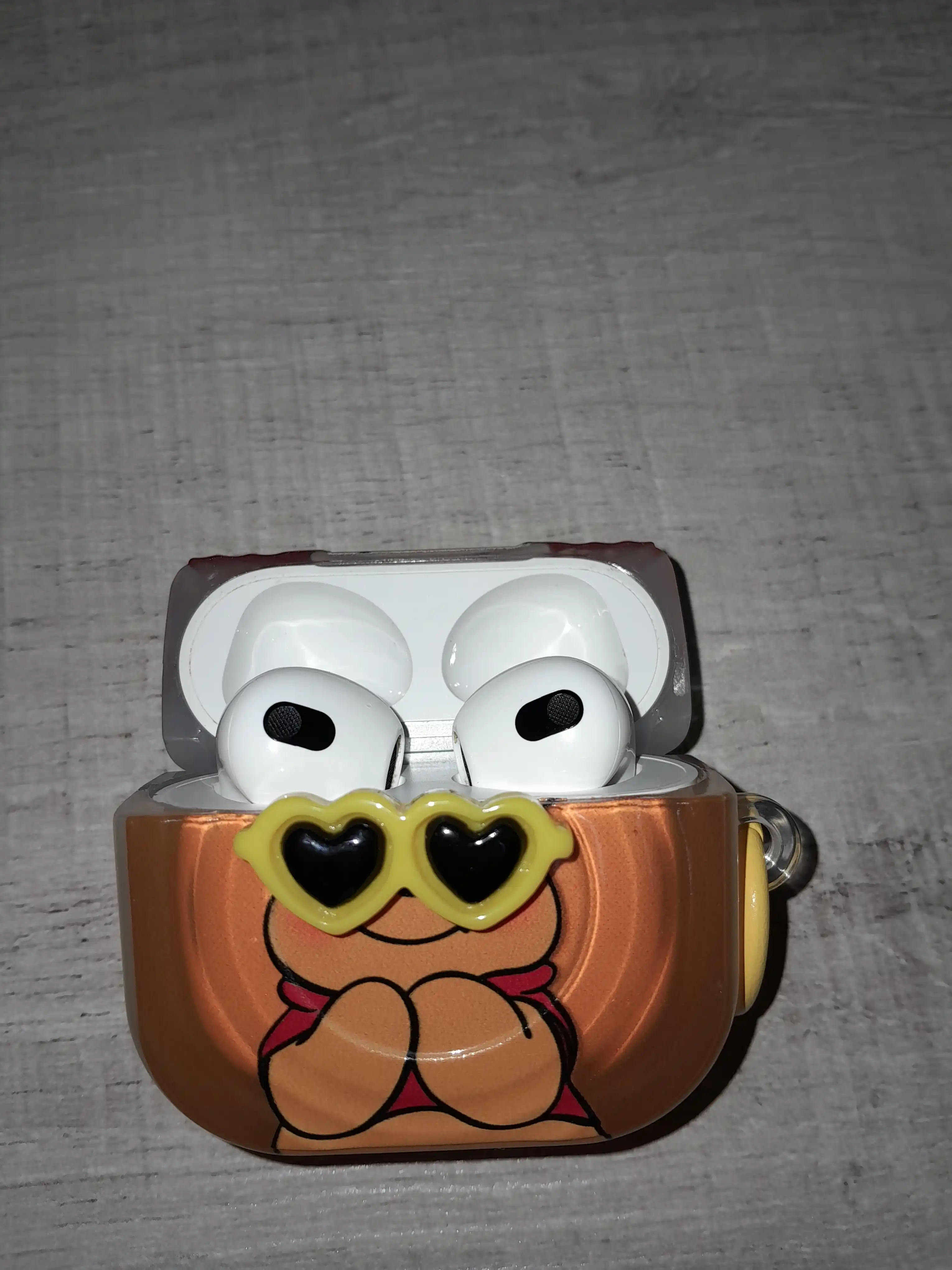 AirPods 1, 2 / Pro, 3, 4 simsiz quloqchinlar uchun himoya g'ilofi