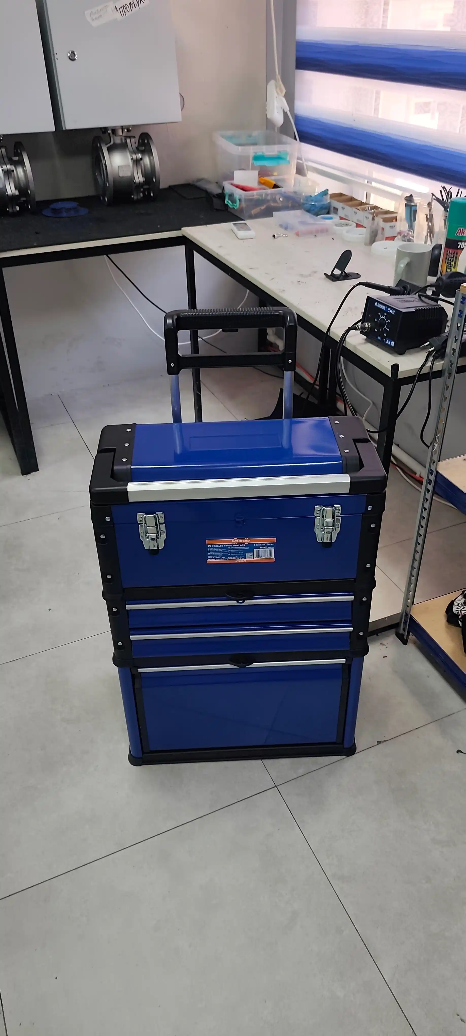 Asboblar qutisi temirli WADFOW