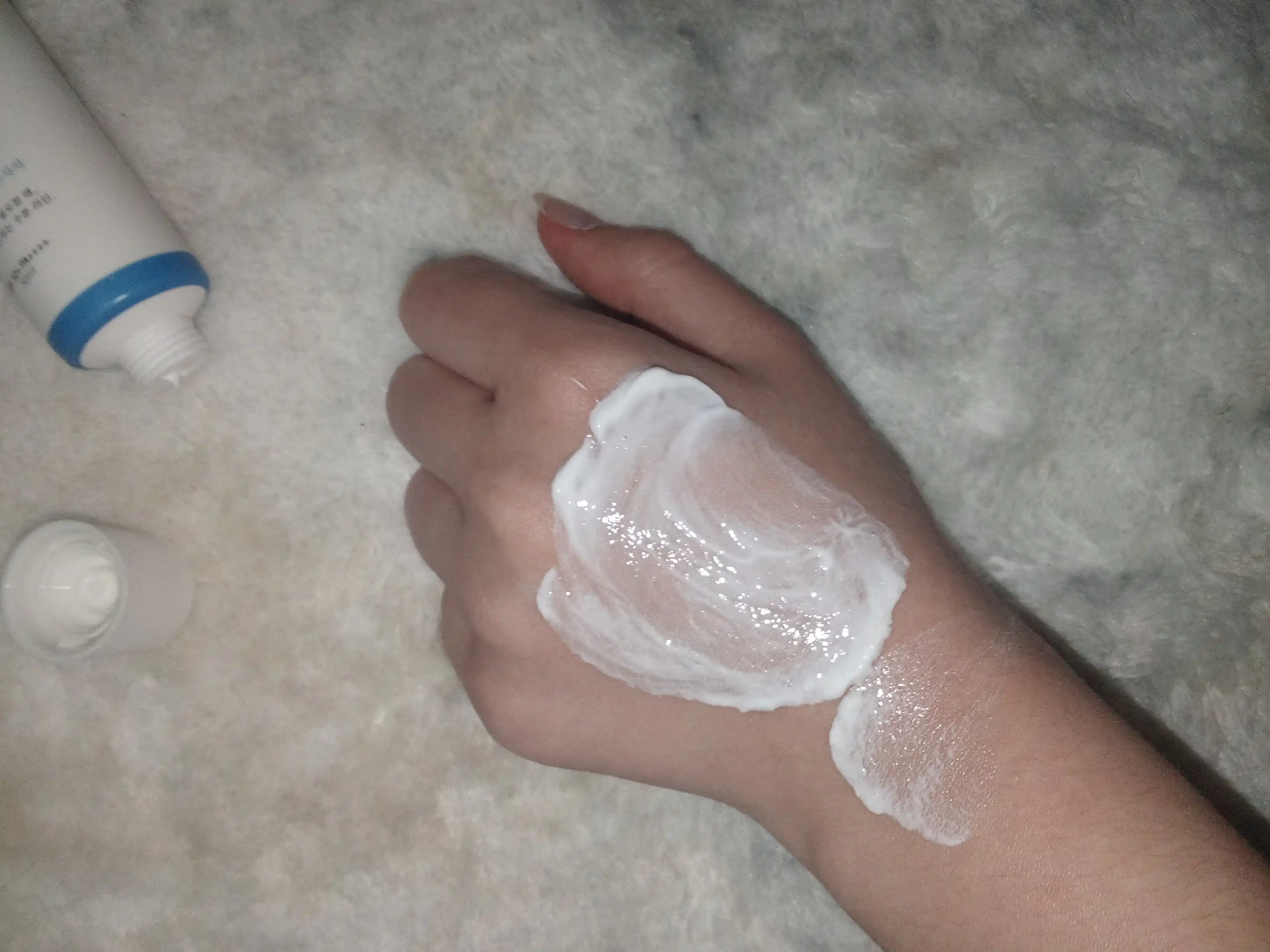 Quyoshdan himoya qiluvchi krem, namlovchi, zagar krem, SPF 50+, PA+++, 50 ml