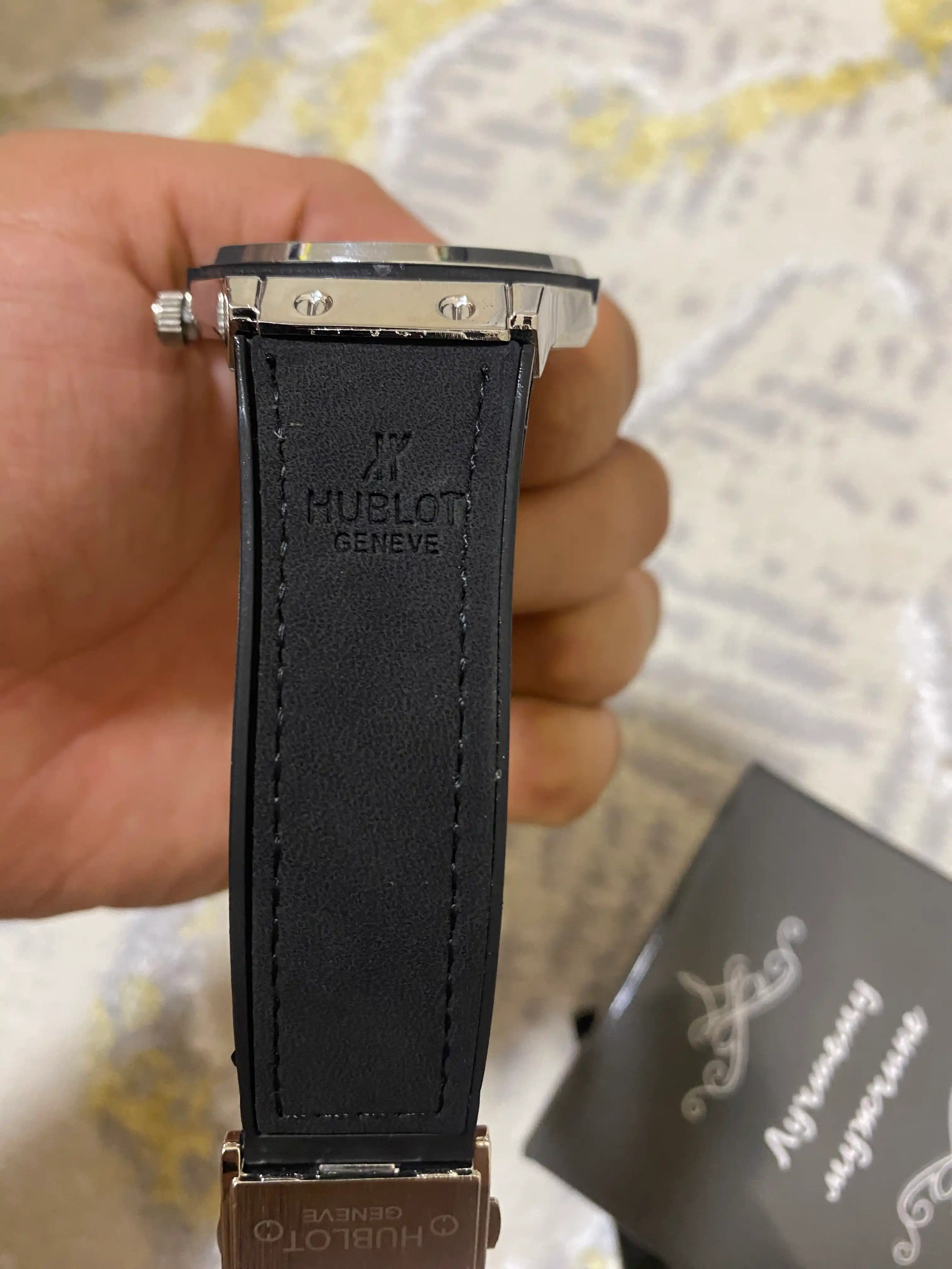 Мужские наручные часы Hublot, кварцевый механизм с индикатором даты