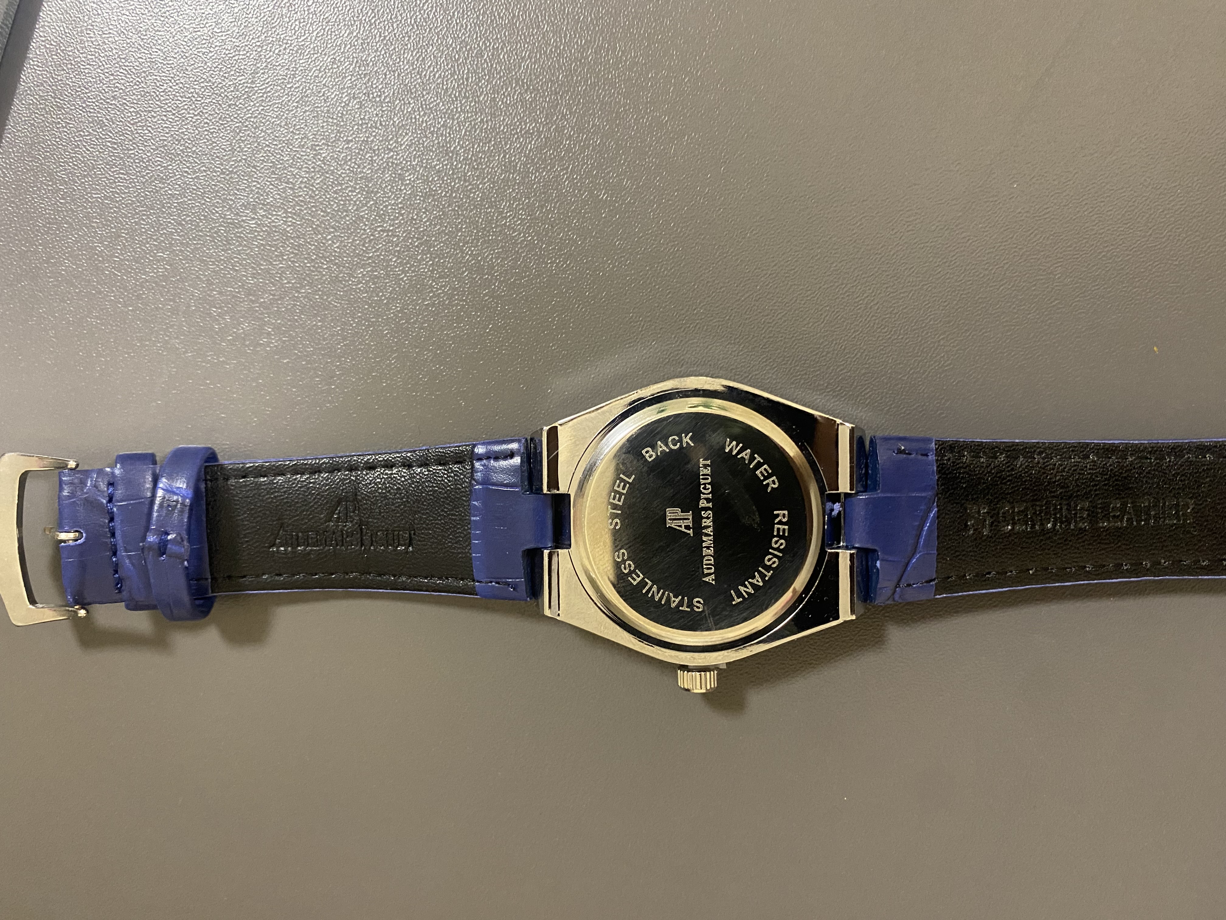 Audemars Piguet erkaklar uchun klassik qo‘l soati, taqvimli, kvarts mexanizm