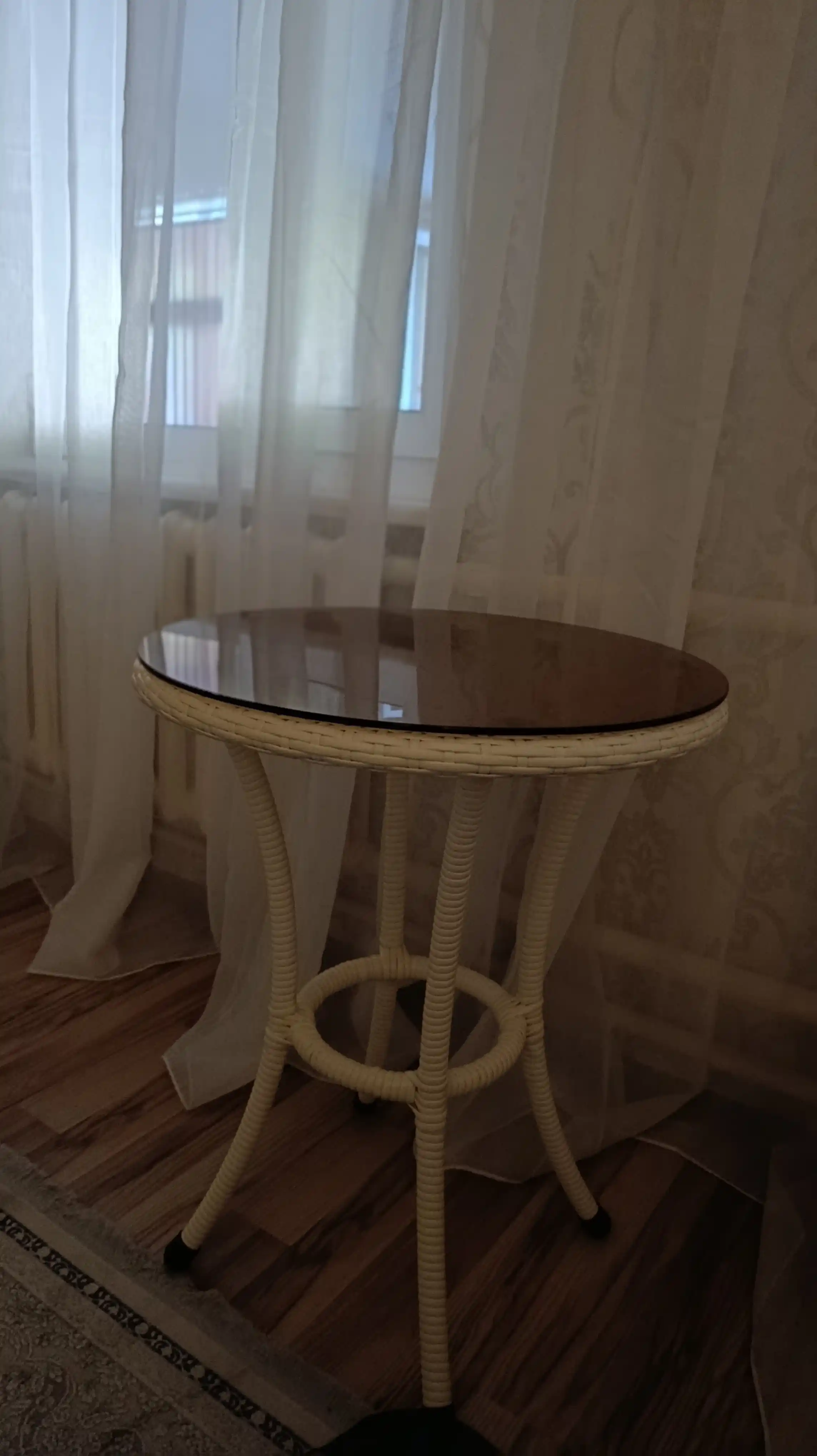 AIKO Deco bog‘ mebellari to‘plami, 1 ta stol va 2 ta kreslo, uy va ko‘cha uchun eko rotang