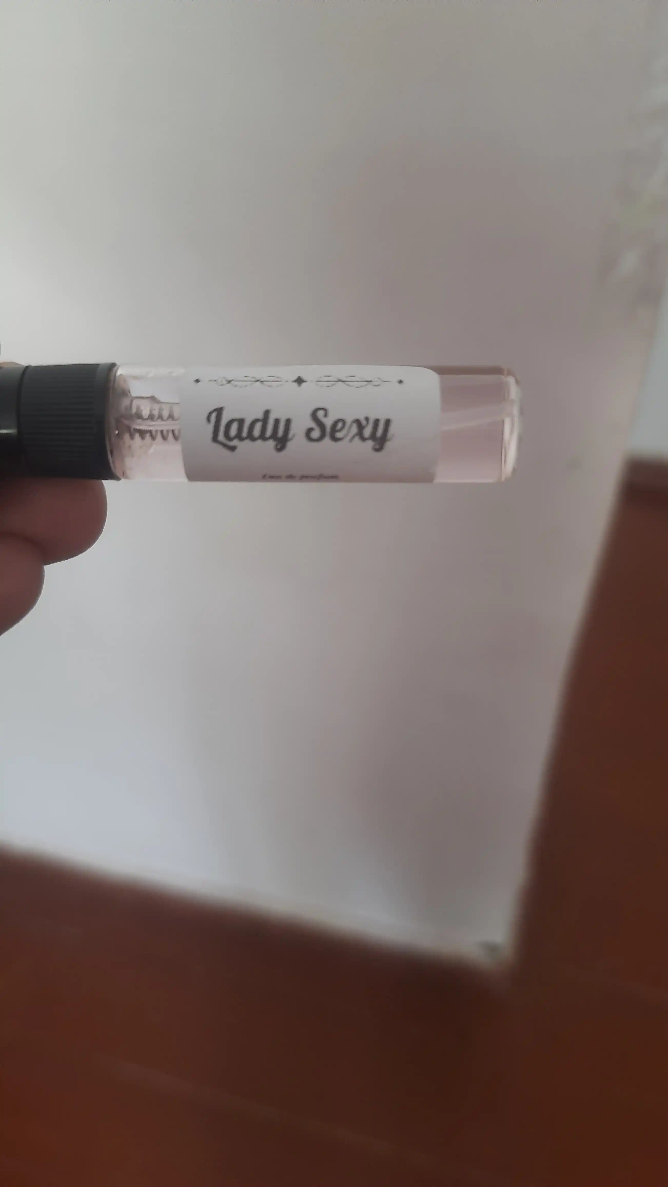 Lady – feromonli parfyum raspiv