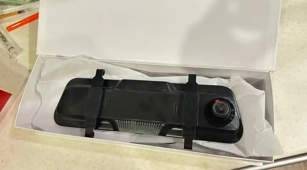 TECHMIZU 10″ ko‘zgu videoregistrator, Full HD 1080p, orqa kamera bilan