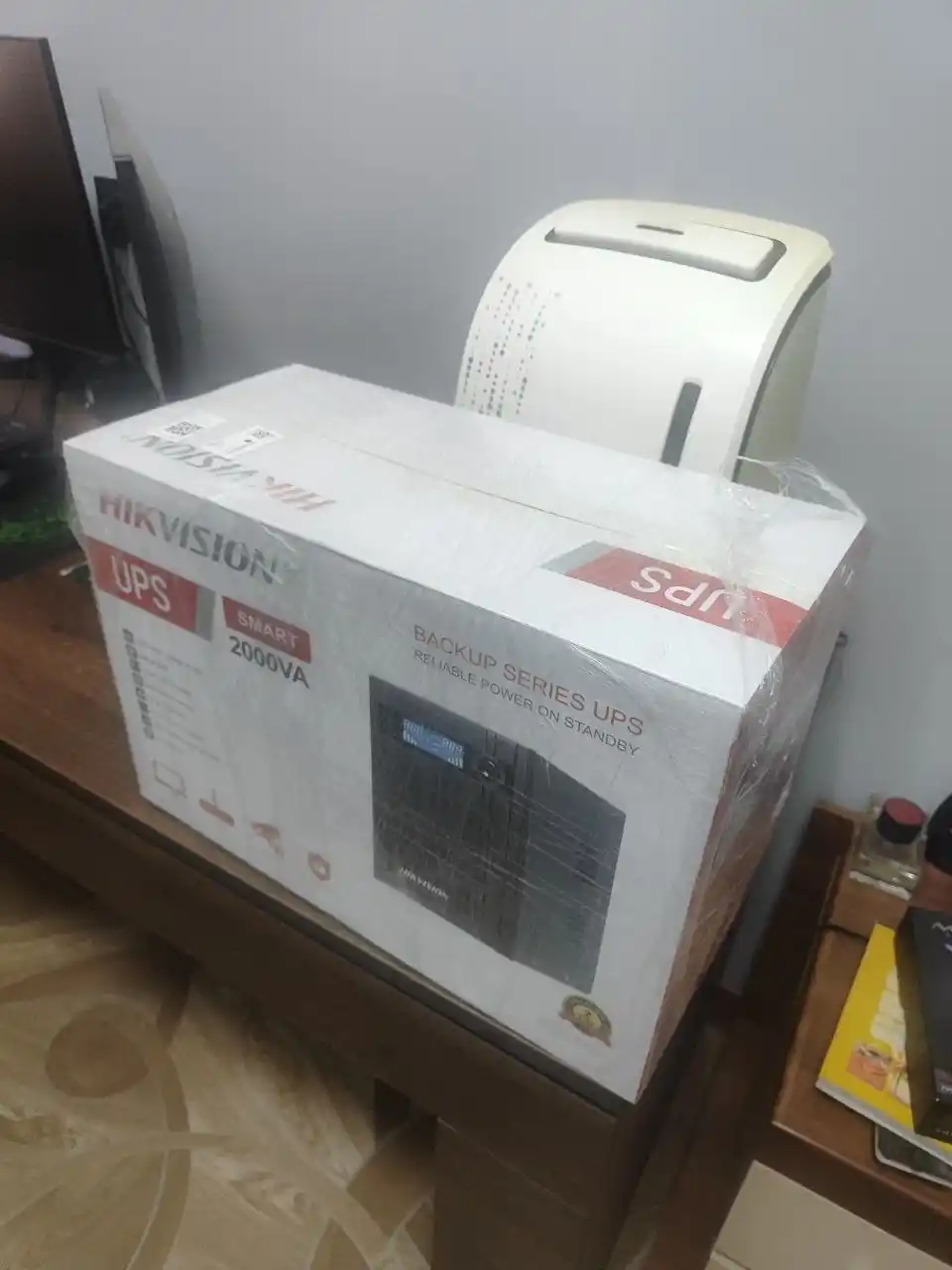 HIKVISION DS-UPS2000 uzluksiz quvvat manbai