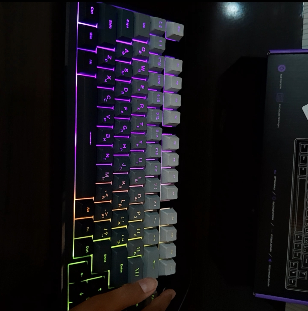 Игровая клавиатура Furycube с RGB подсветкой для геймеров (механическая / мембранная)