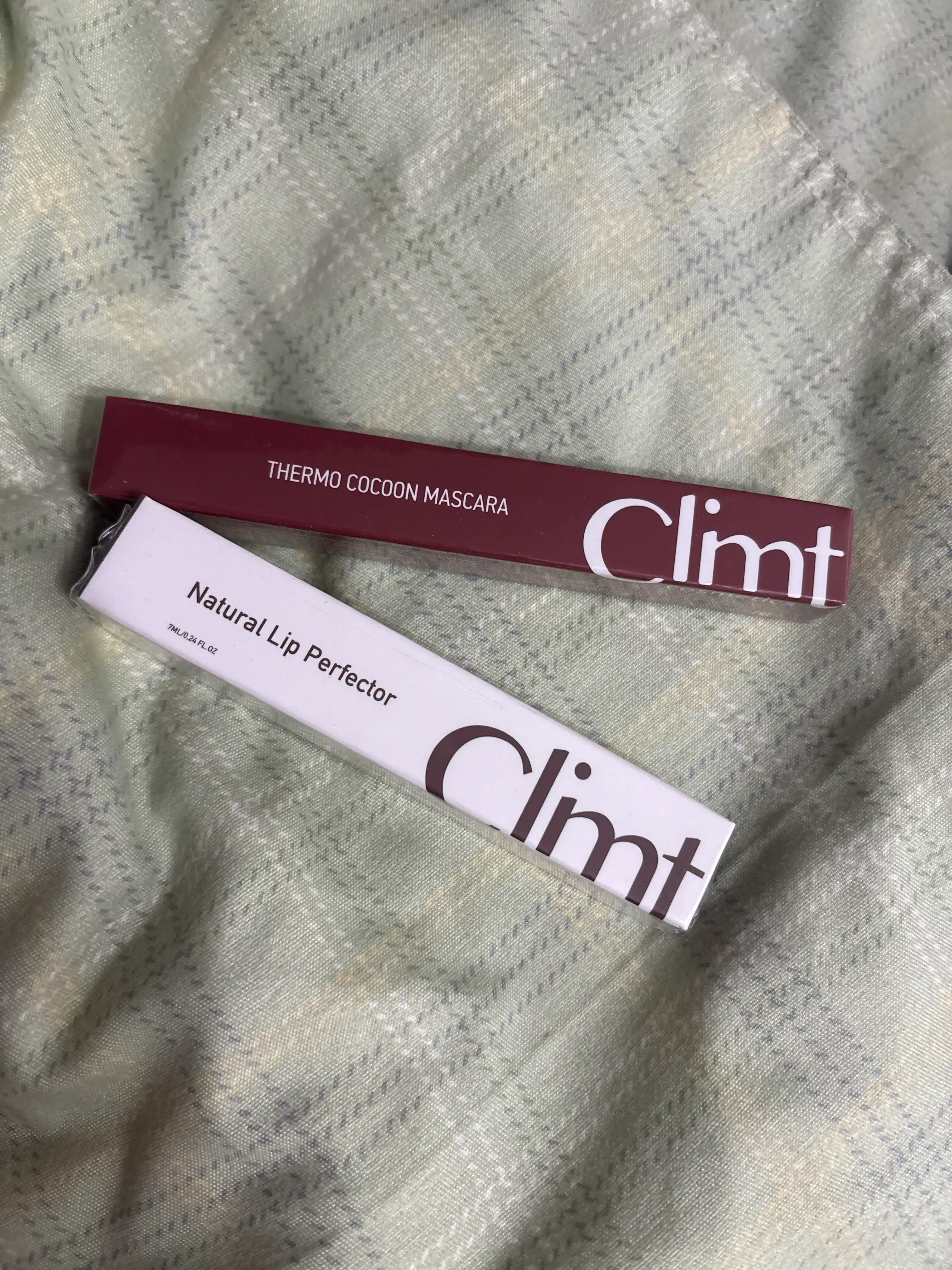 Climtcosmetics namlantiruvchi lab yaltirog‘i