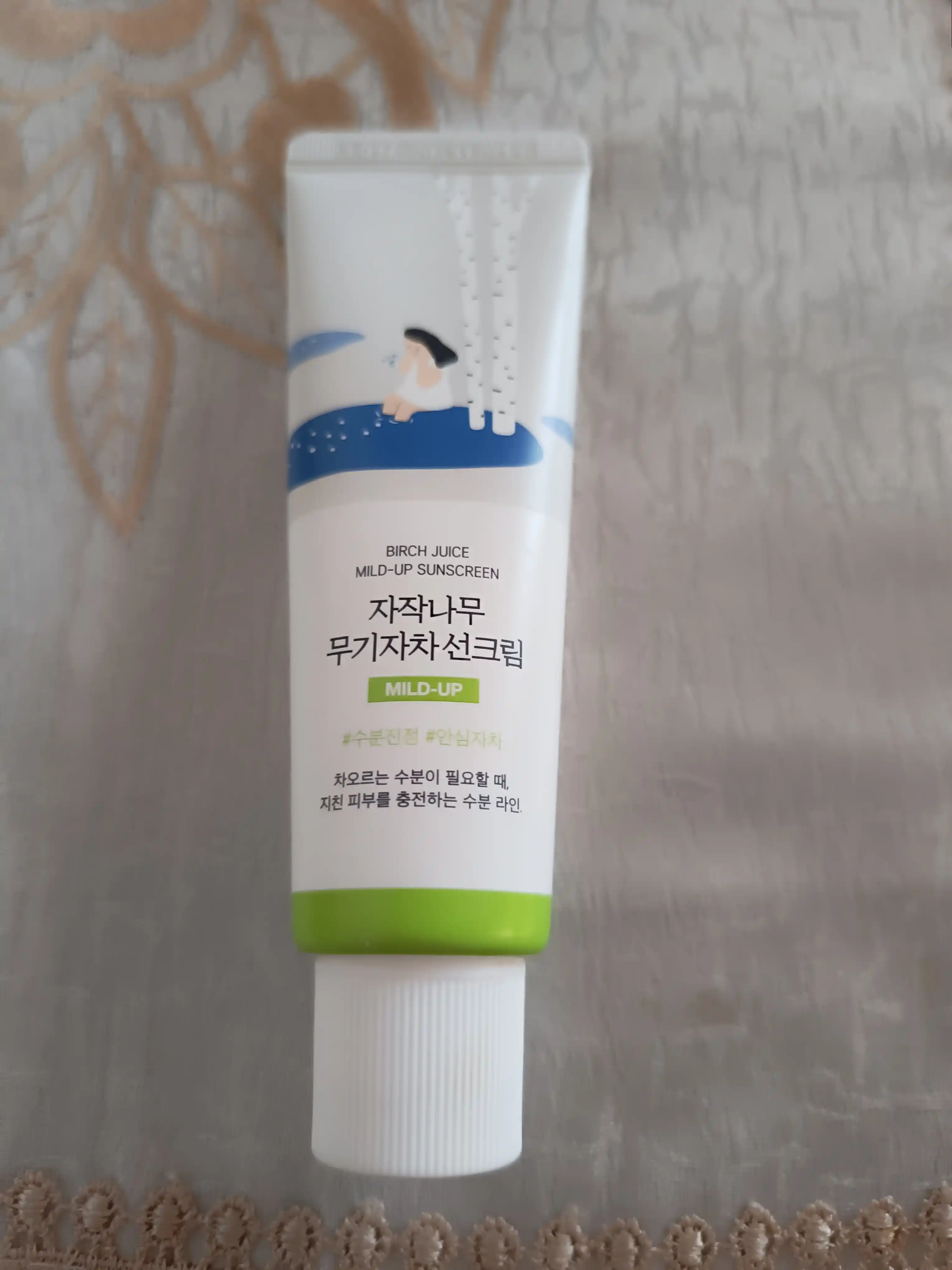 Round lab солнцезащитный крем для лица spf 50 Корея