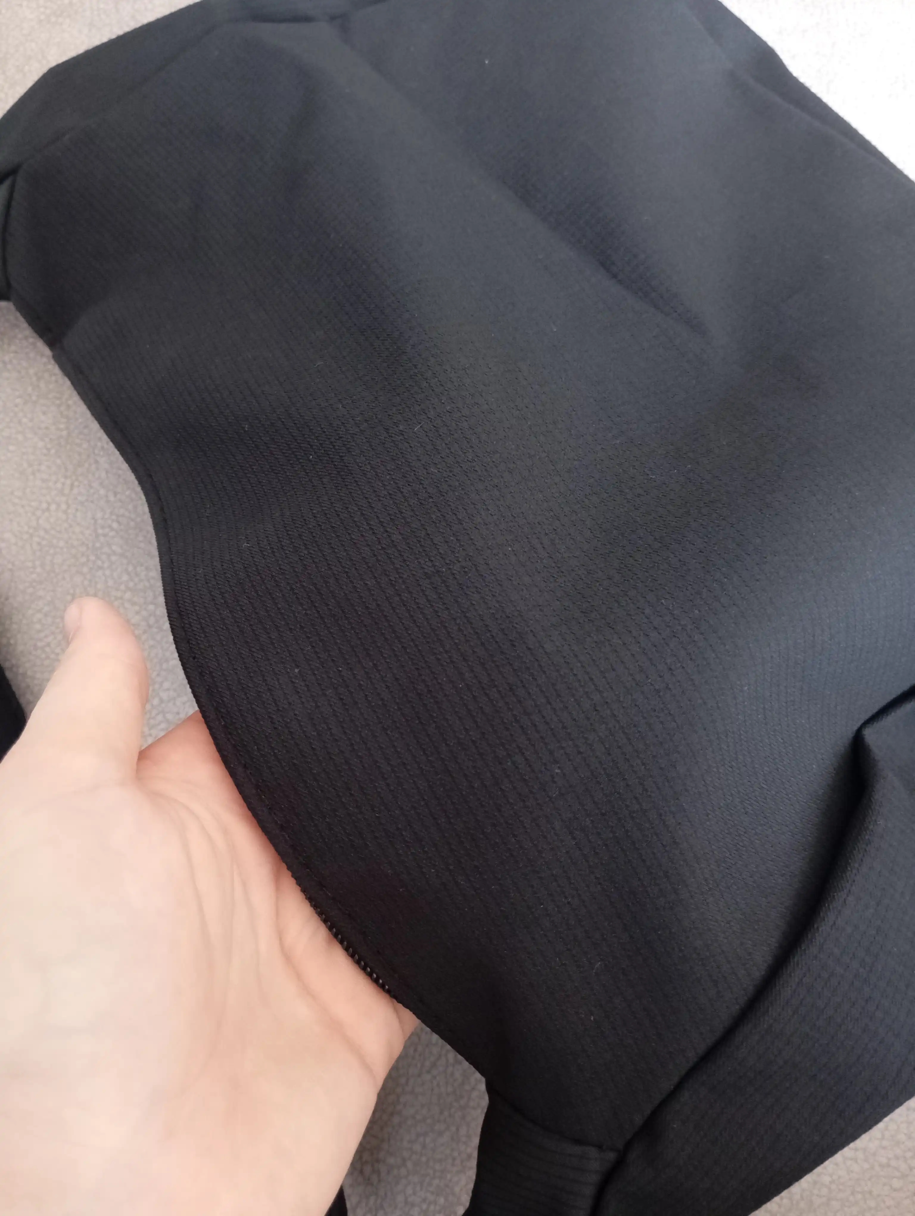 Ayollar neylon xobo sumkasi, 120 sm, uzunlikdagi molniya va tasmali