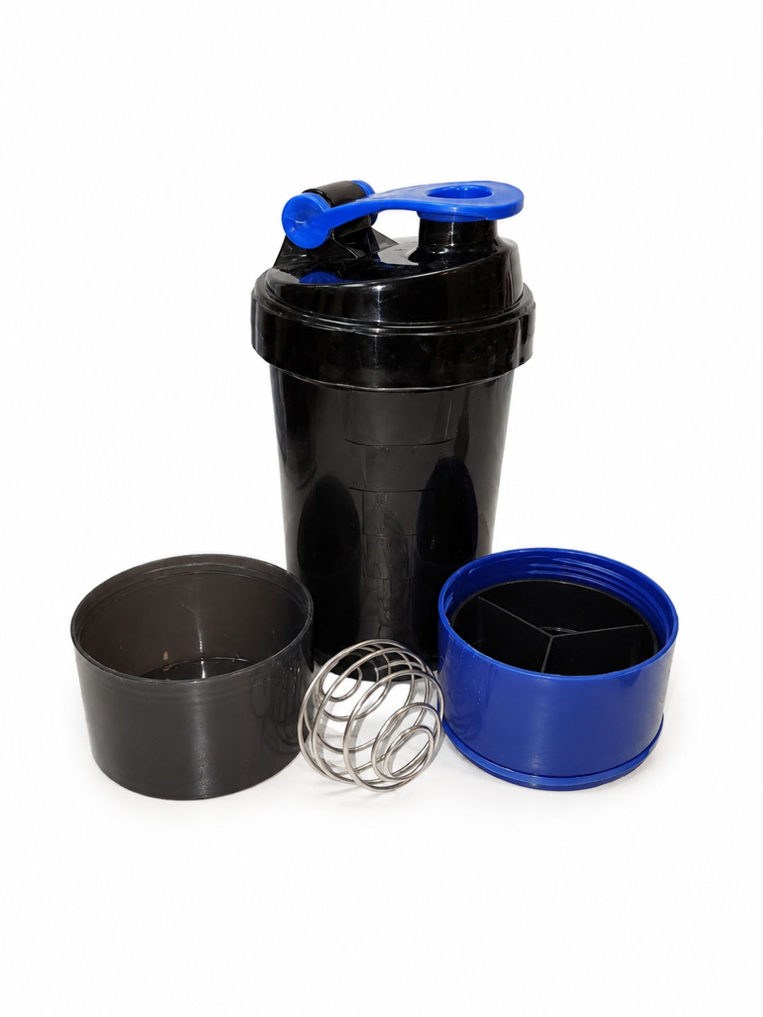 600 ml sport sheykeri. Protein va kokteyl uchun shaker. Metall aralashtiruvchi shar bilan