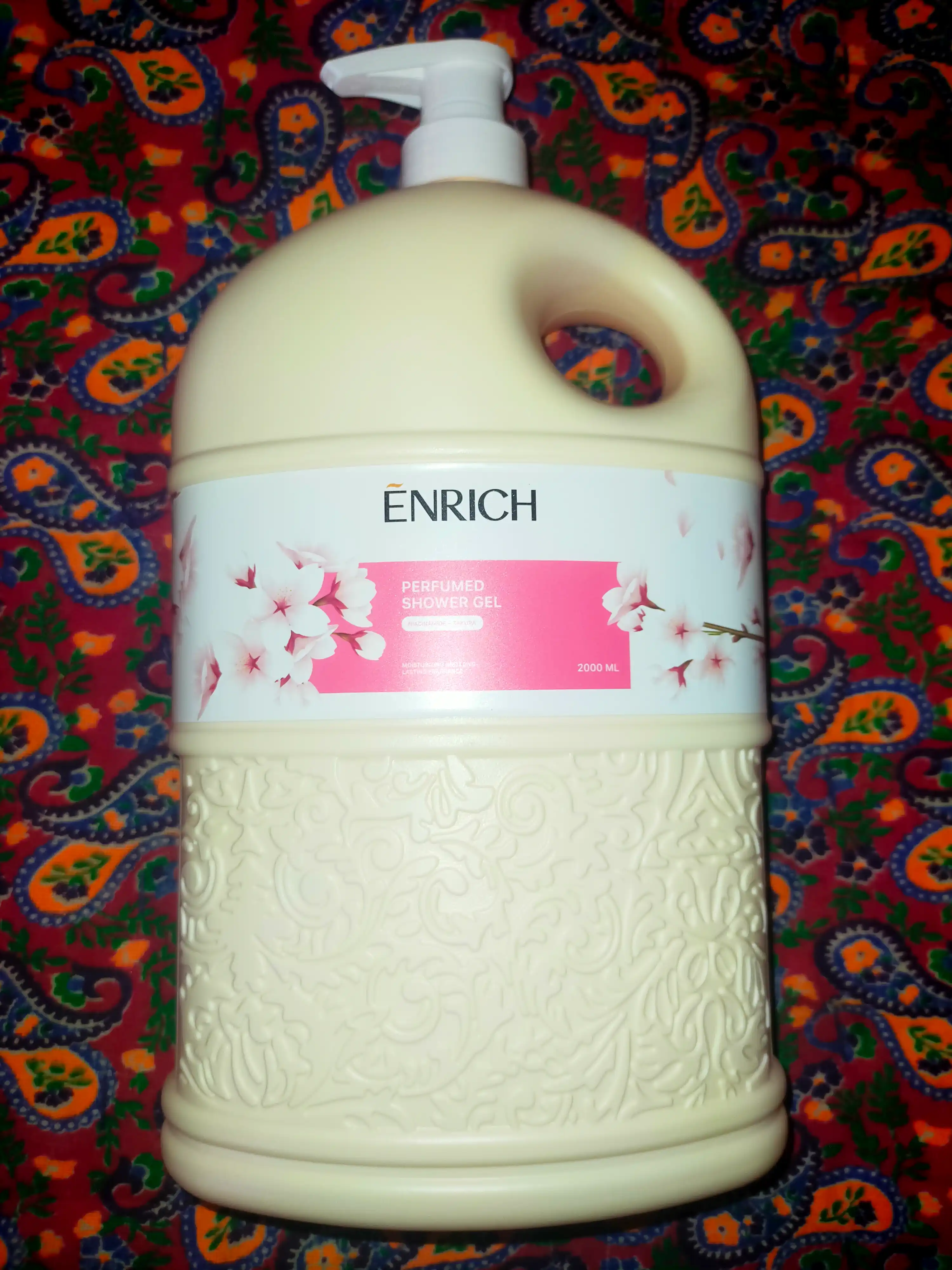 Гель для душа парфюмированный Enrich, густой, увлажняющий для всех типов кожи, 1000/2000мл