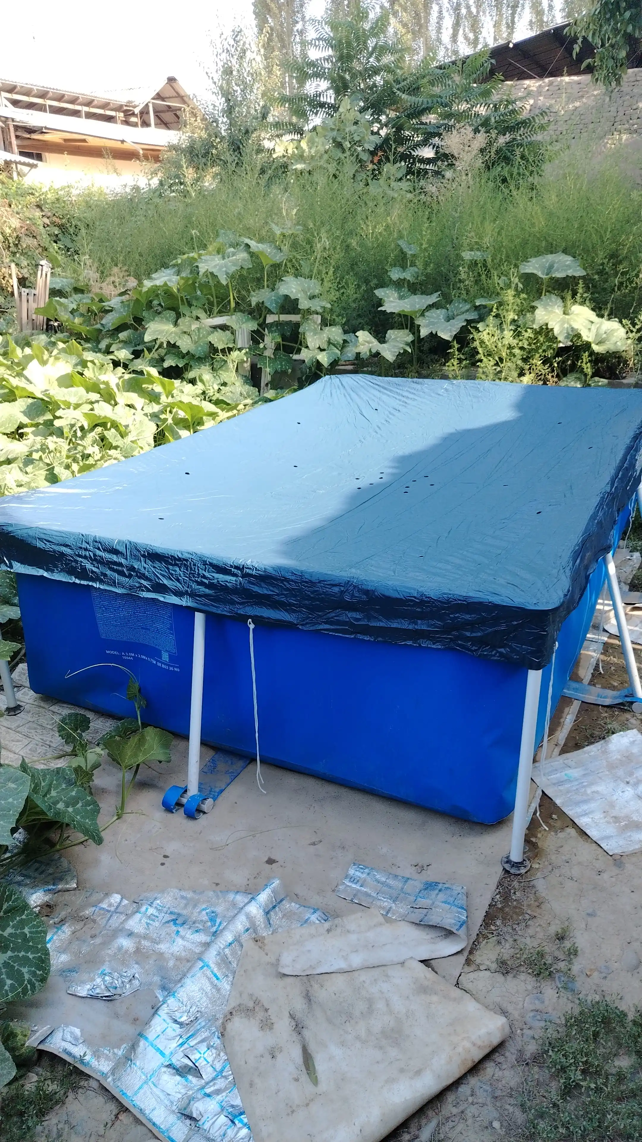 Karkasli basseyn uchun tent, chang va barglardan himoya yopqichi