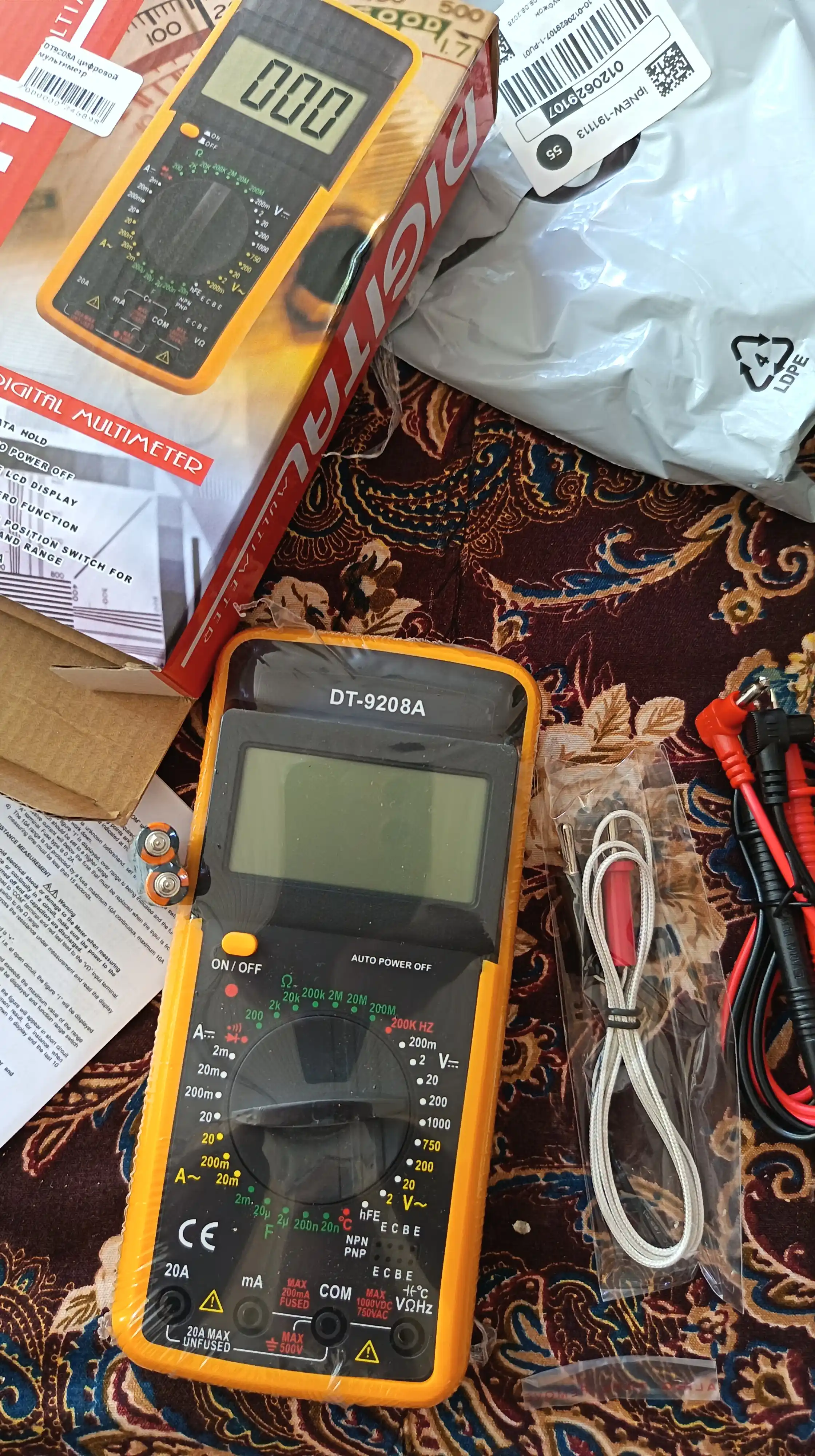 DT-9208A цифровой мультиметр – измеритель напряжения, тока и сопротивления