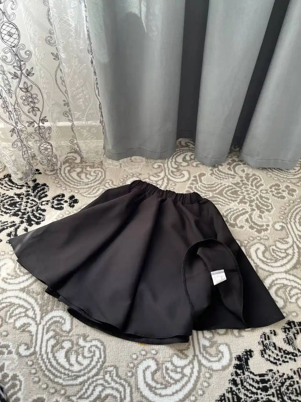 Maktab uchun qora yubka, 7-12 yoshli qizlar uchun yubka
