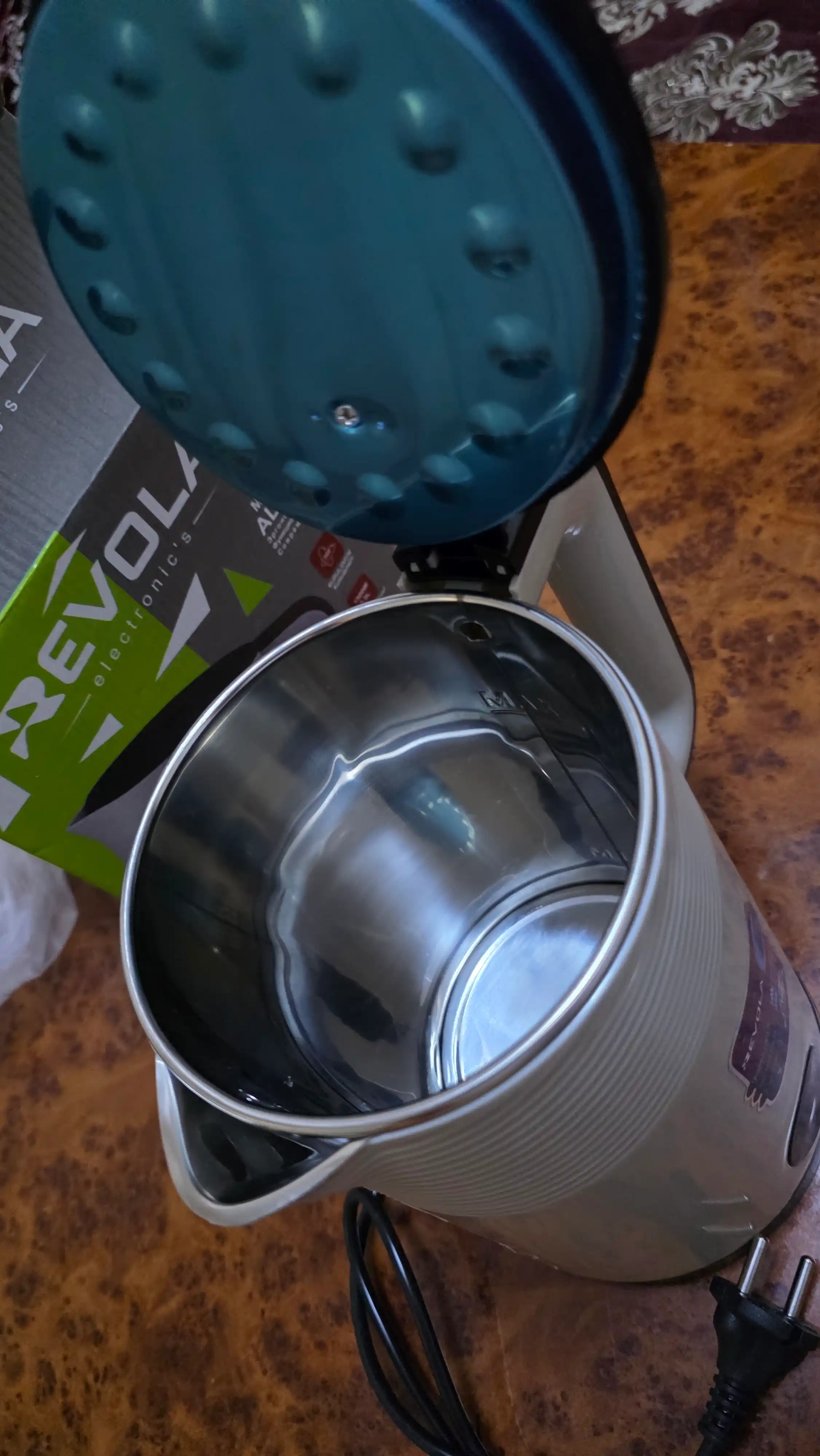 Revola Elektr choynak, 2,5 litrli, choy damlash uchun elektr choynak, 1500 Vt tefal