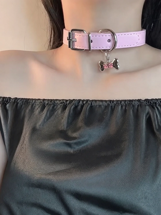 Ekologik charmdan tayyorlangan, suyakli osma bilan jihozlangan, sozlanadigan, 3 xil rangdagi choker