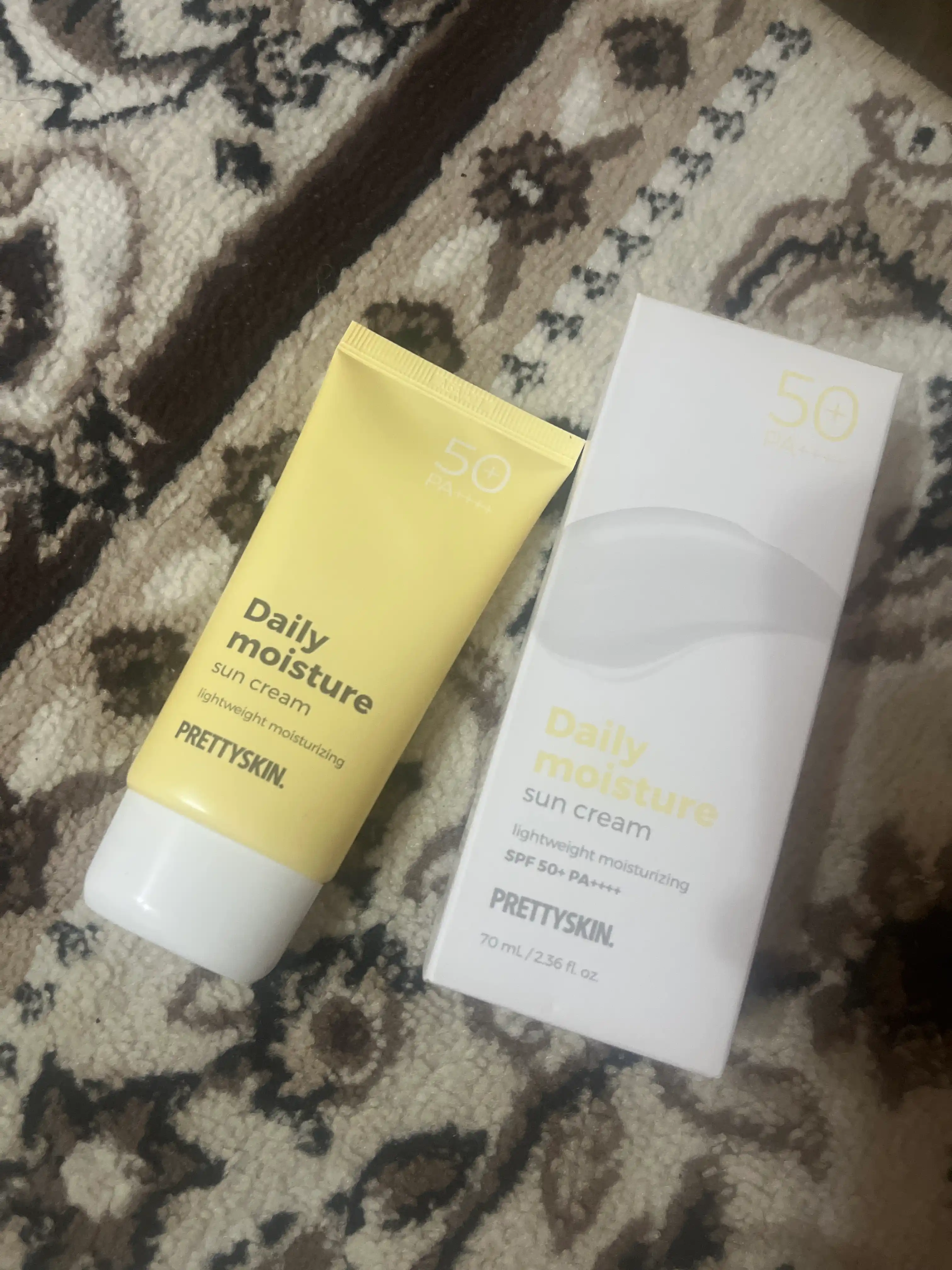 Quyoshdan himoyalovchi SPF 50+ krem PRETTYSKIN No-Sebum Tone Up, 70 ml