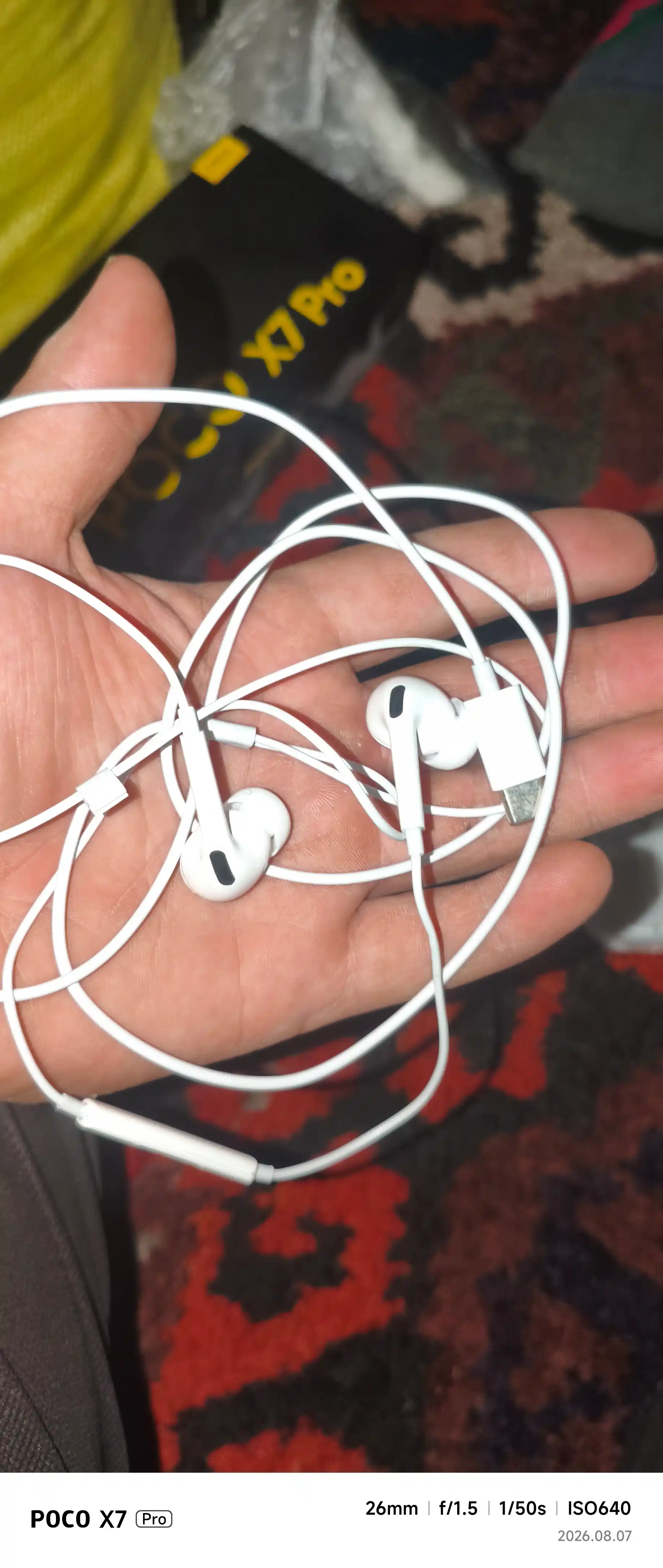 Simli quloqchinlar Type-C ulagichi bilan, ovoz sifati va qulaylik, ergonomik