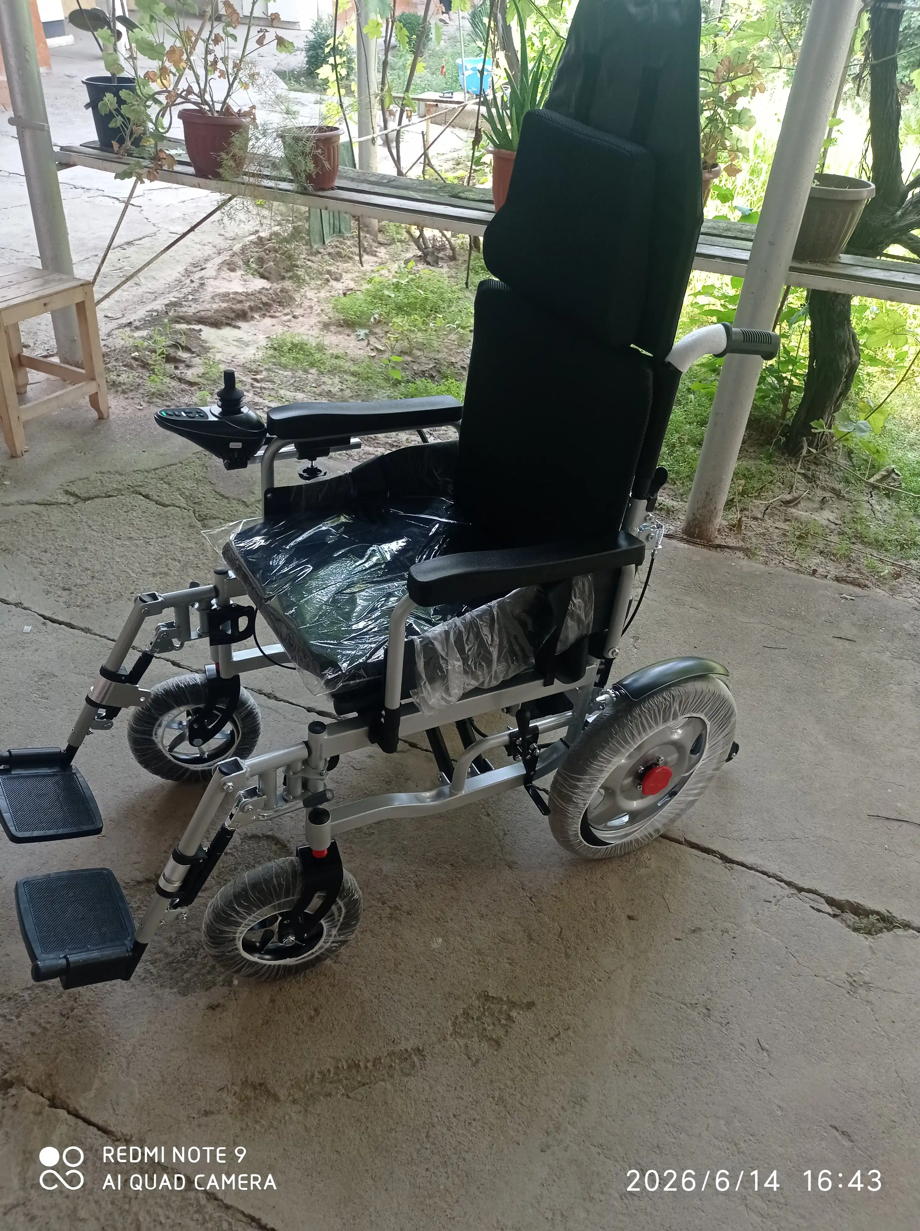 Elektr nogironlik aravachasi VOLT E2, 20 km gacha yurish zahirasi