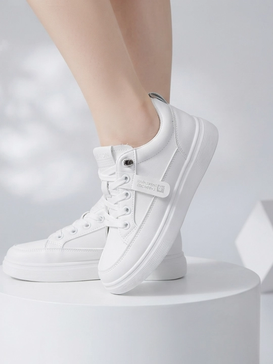 Ayollar krossovkasi, unisex kedalar (36-41)kuz,qish,bahor uchun mos, bir o‘lcham kichikroq