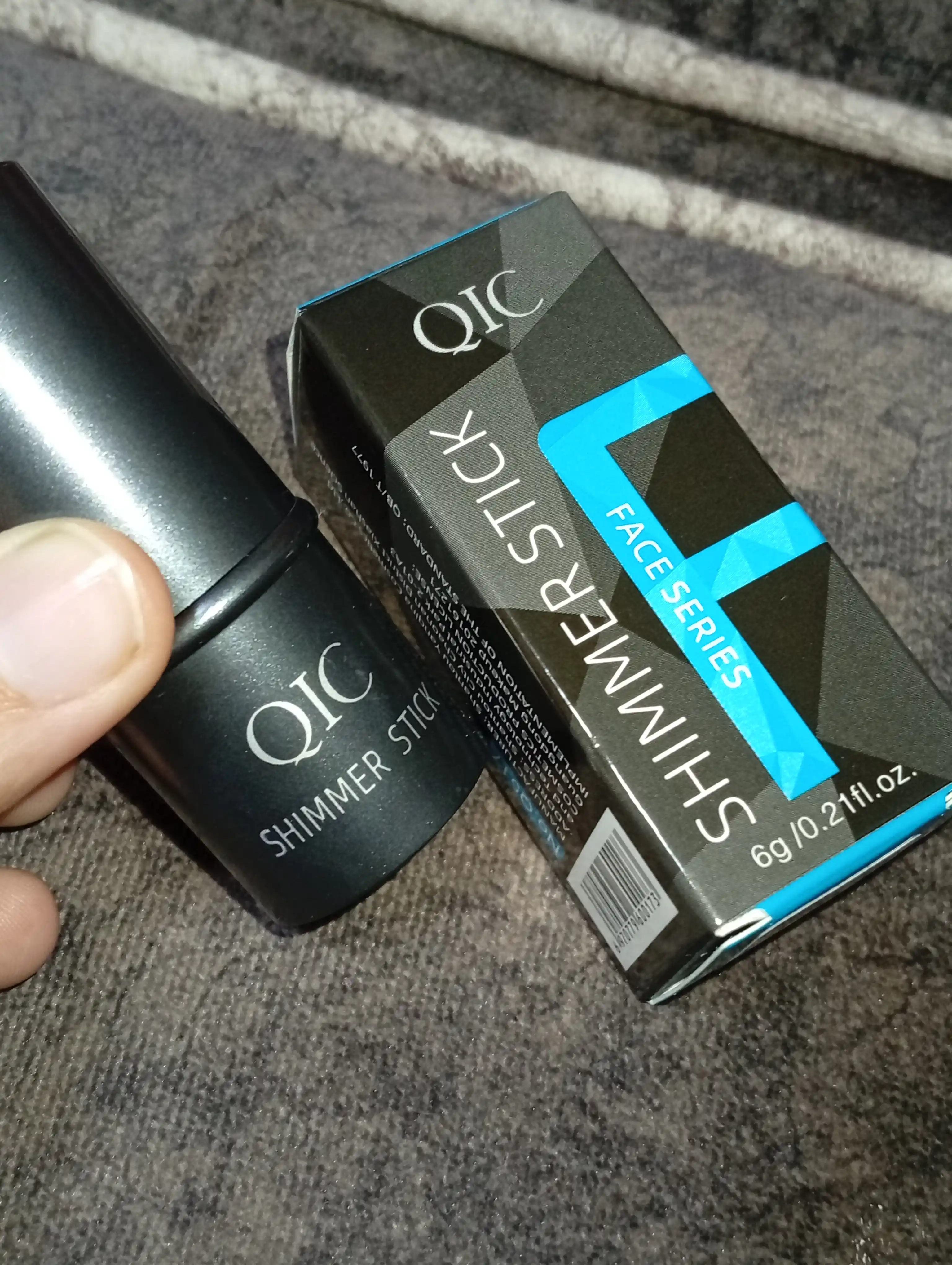 Контуринг стик QIC Shimmer Stick, кремовый консилер, бронзер, хайлайтер, 3 в 1