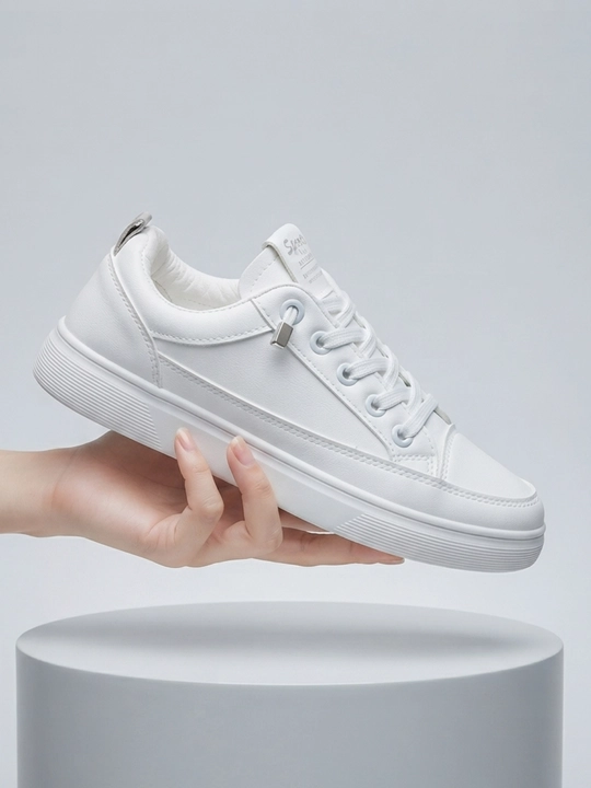 Ayollar krossovkasi, unisex kedalar (36-41)kuz,qish,bahor uchun mos, bir o‘lcham kichikroq