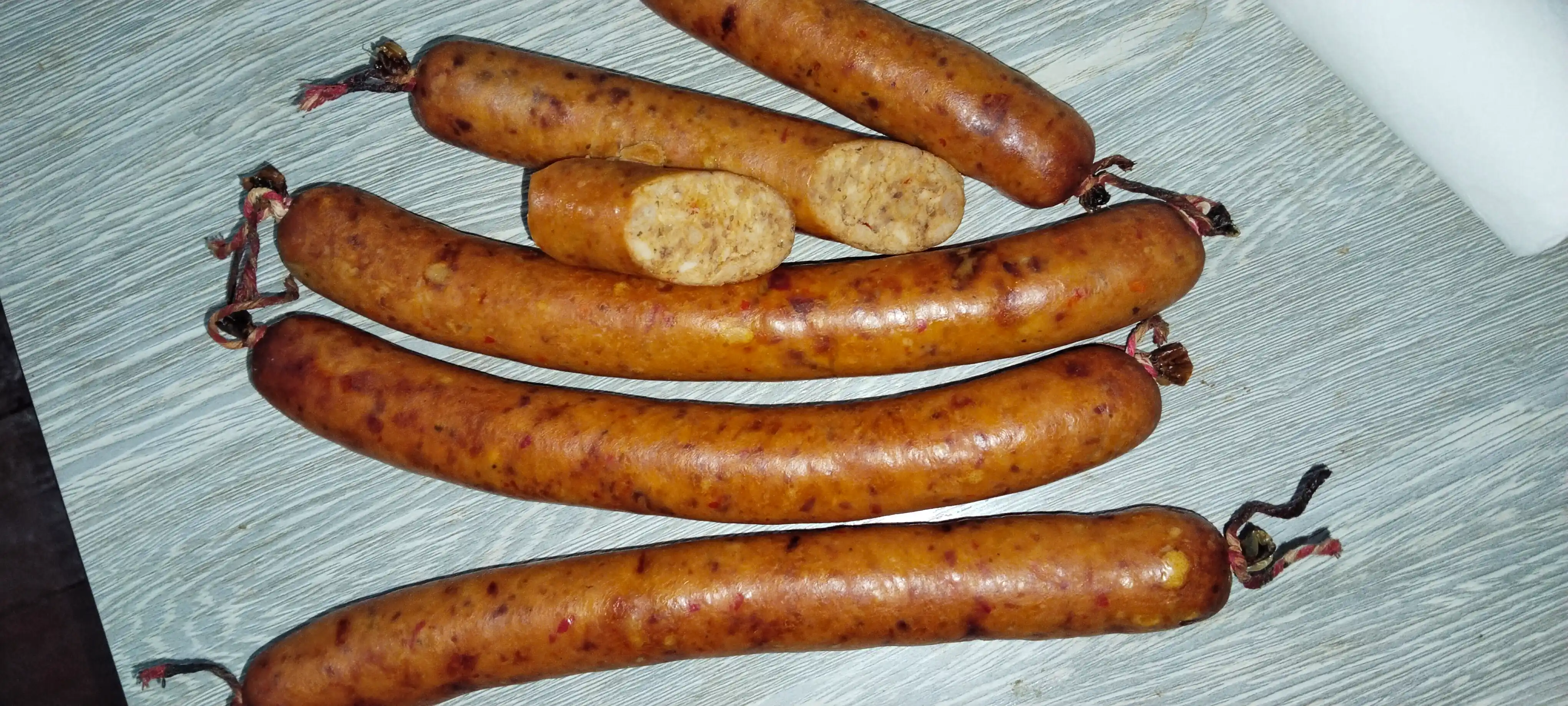Kolbasa uchun qobiq (tabiiy kallagenli)