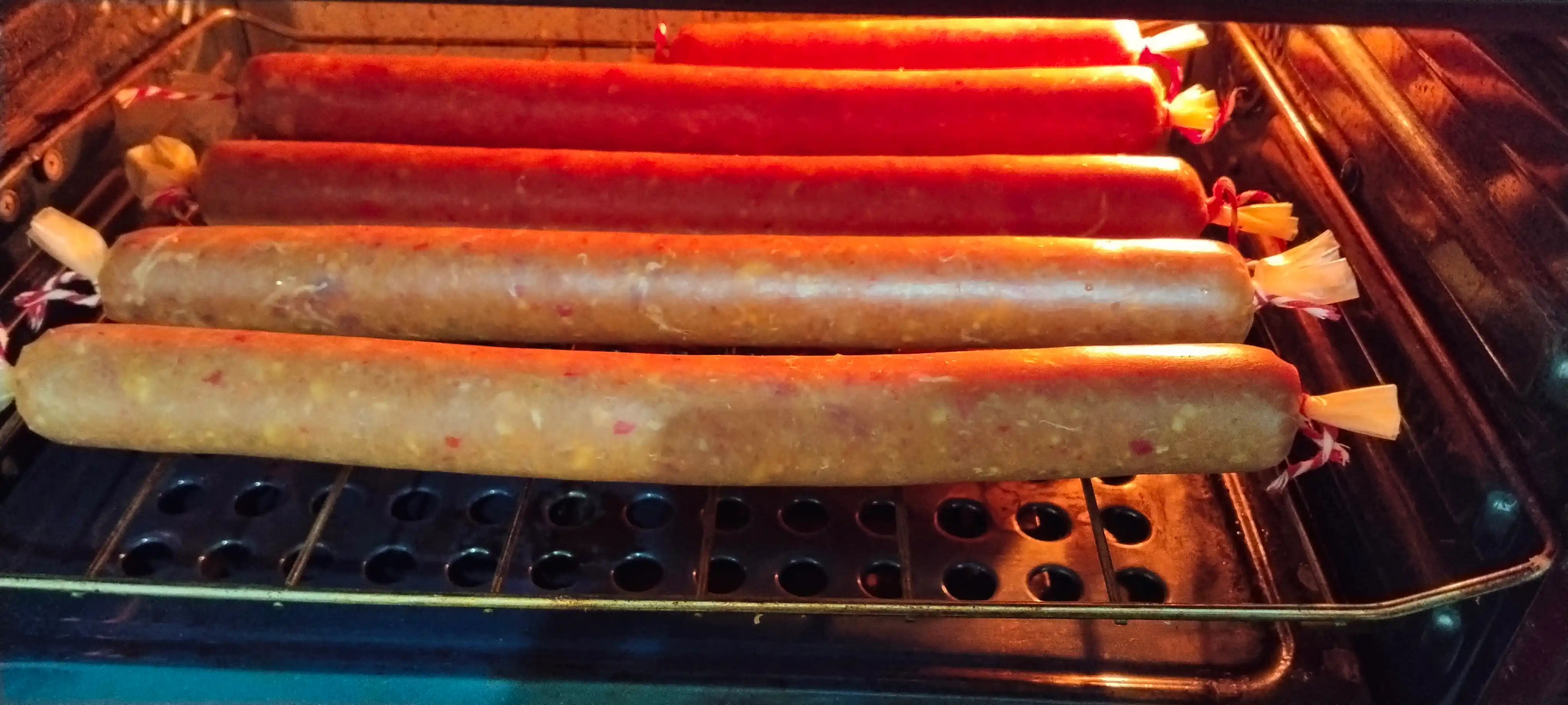 Kolbasa uchun qobiq (tabiiy kallagenli)