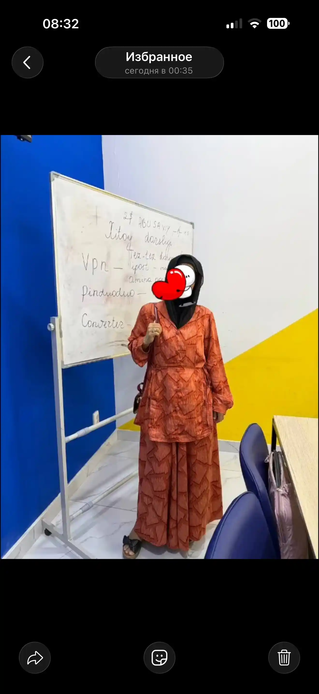 Ikki o‘lchamli ayollar IPAK tolali kostyumi — keng shimli yozgi kostyum