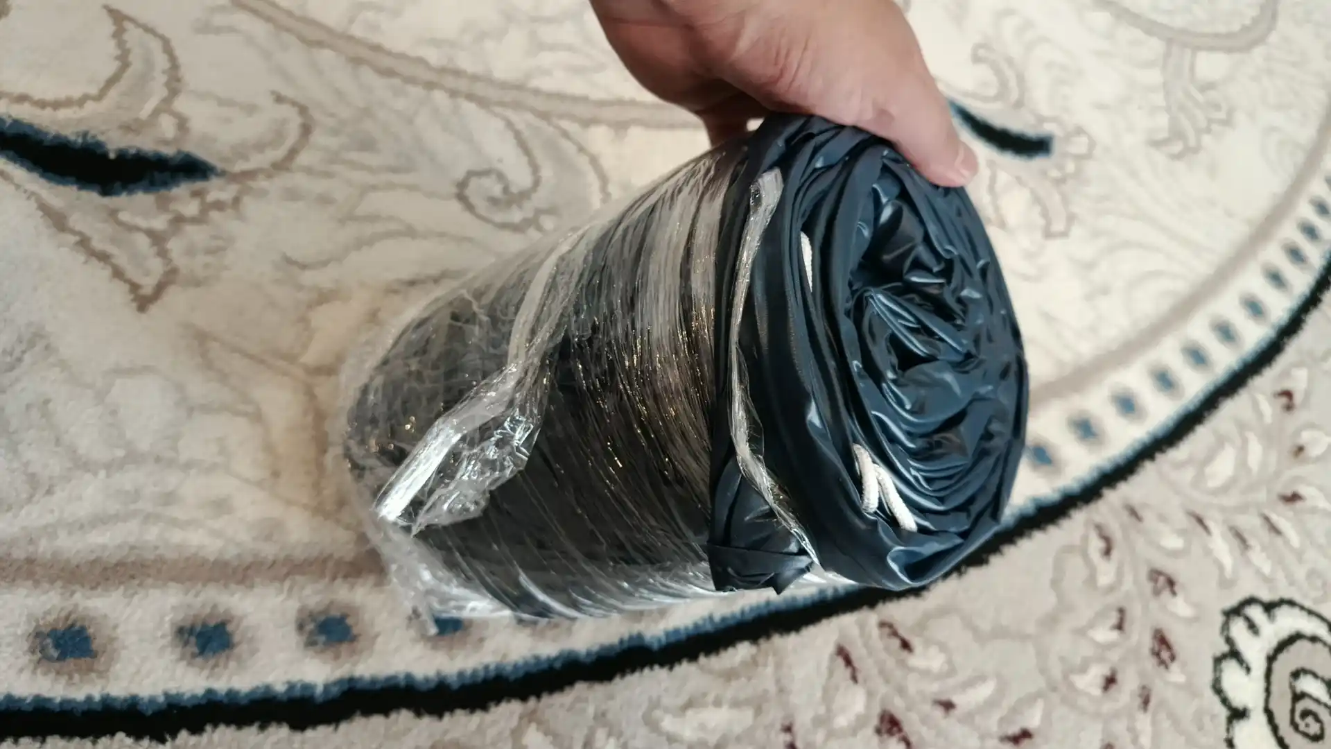 Karkasli basseyn uchun tent, chang va barglardan himoya yopqichi