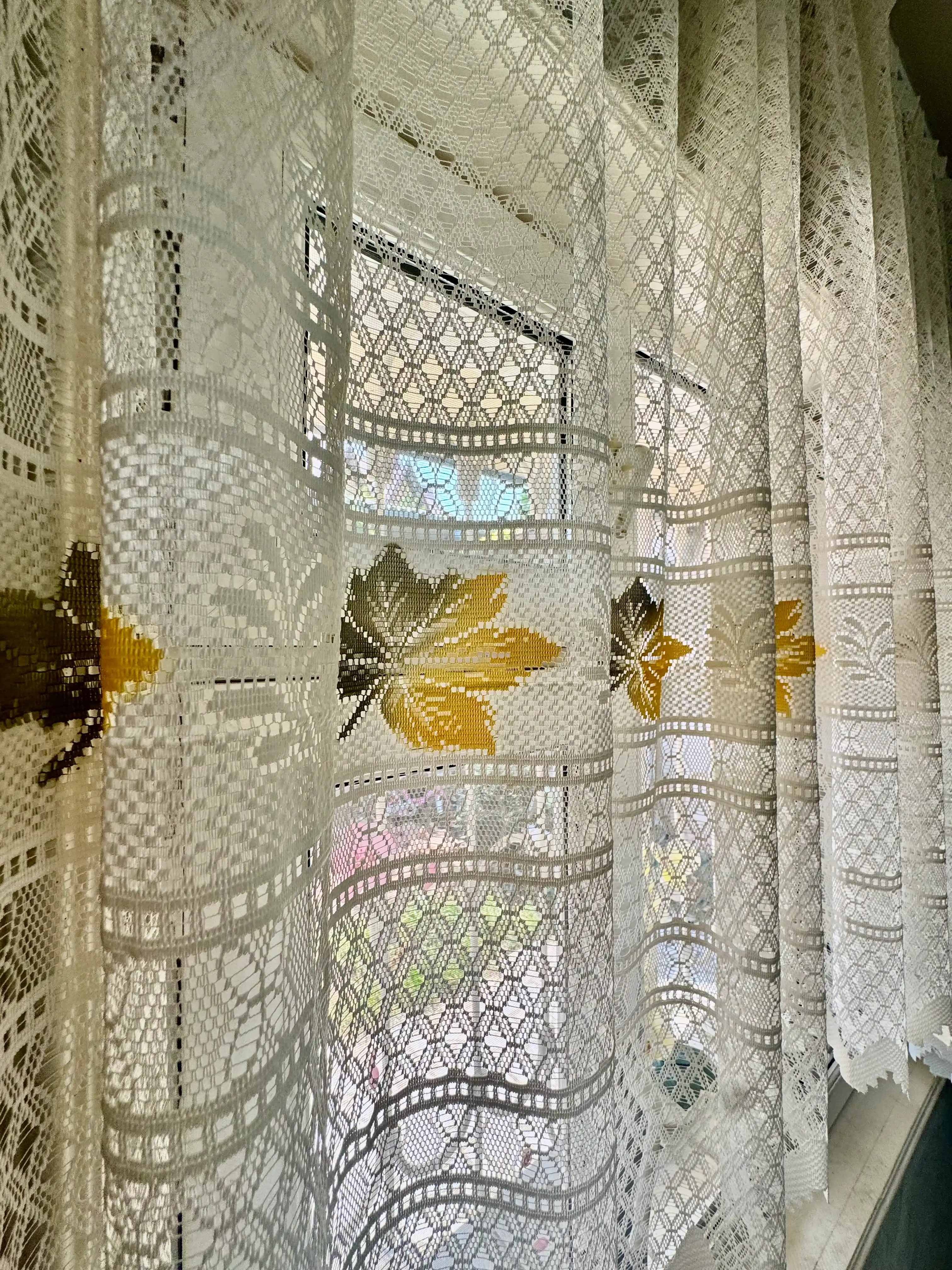 Arkali tyul pardalar, tayyor to‘plam, oshxona, balkon va yotoqxonalar uchun ajoyib tanlov