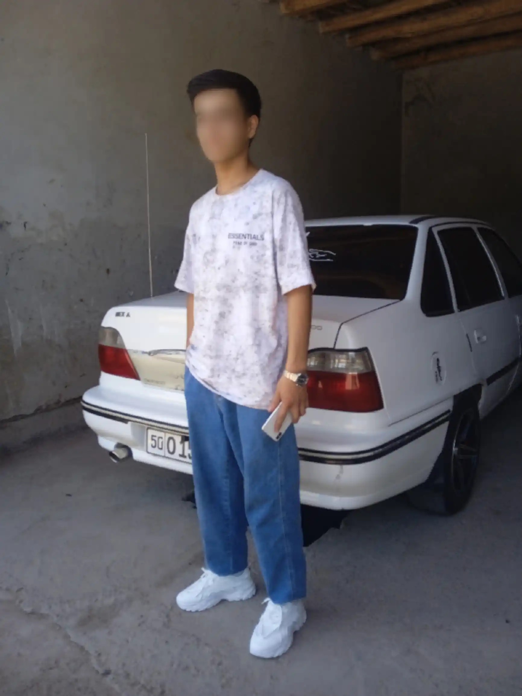 Erkaklar krossovkalari, yoz, bahor, kuz uchun, o'lchamlari 39 - 44