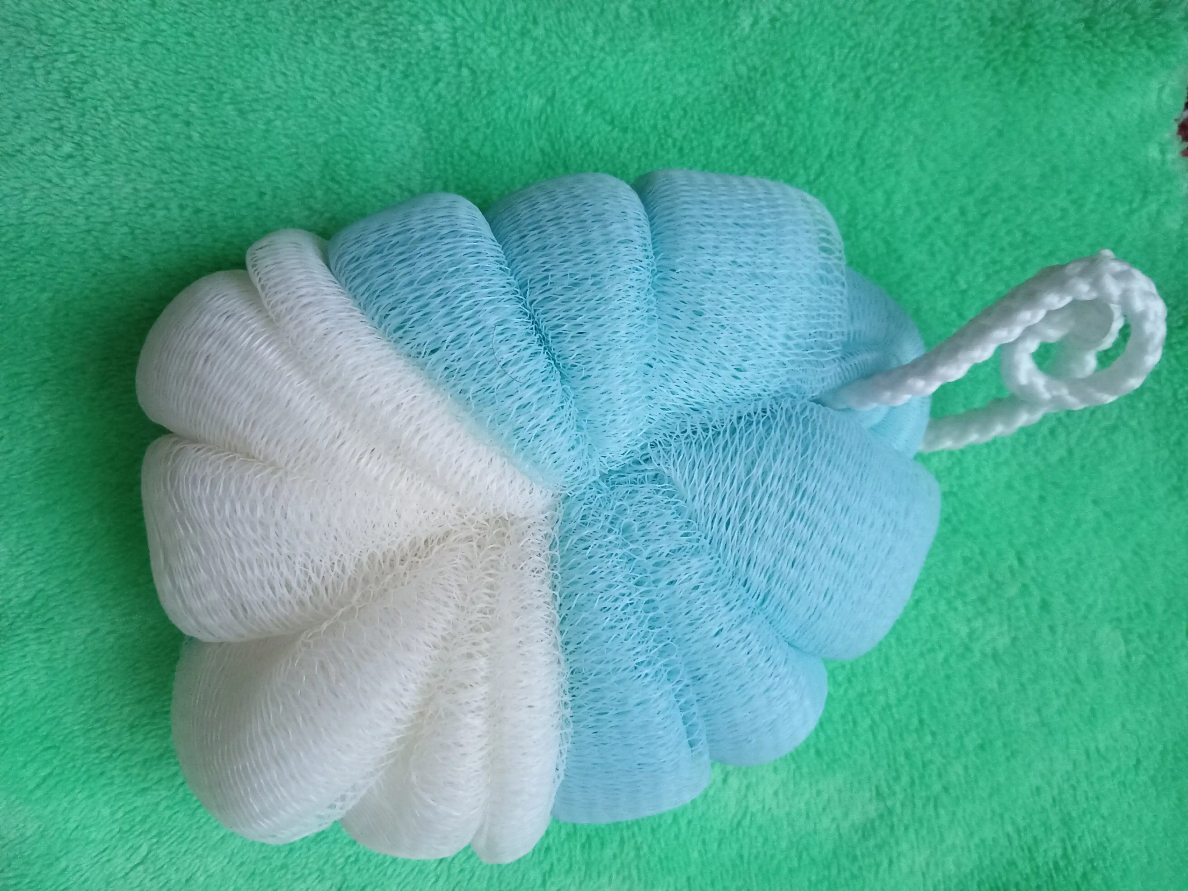 Dush mochalka body sponge yumshoq hammom seti ko‘pik chiqaruvchi