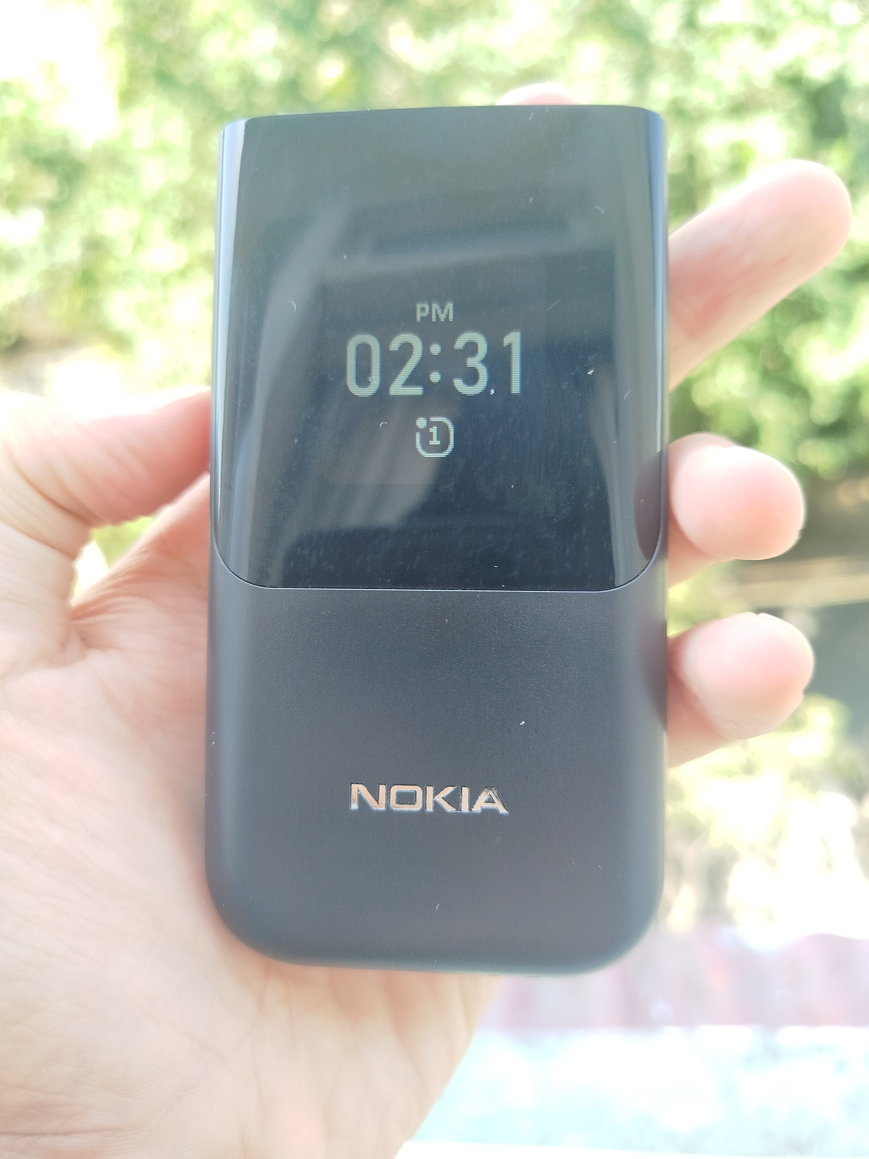 Tugmali telefon knopkali telefon 2 ta sim karta tushadi sfati zor Batareysi yaxshi