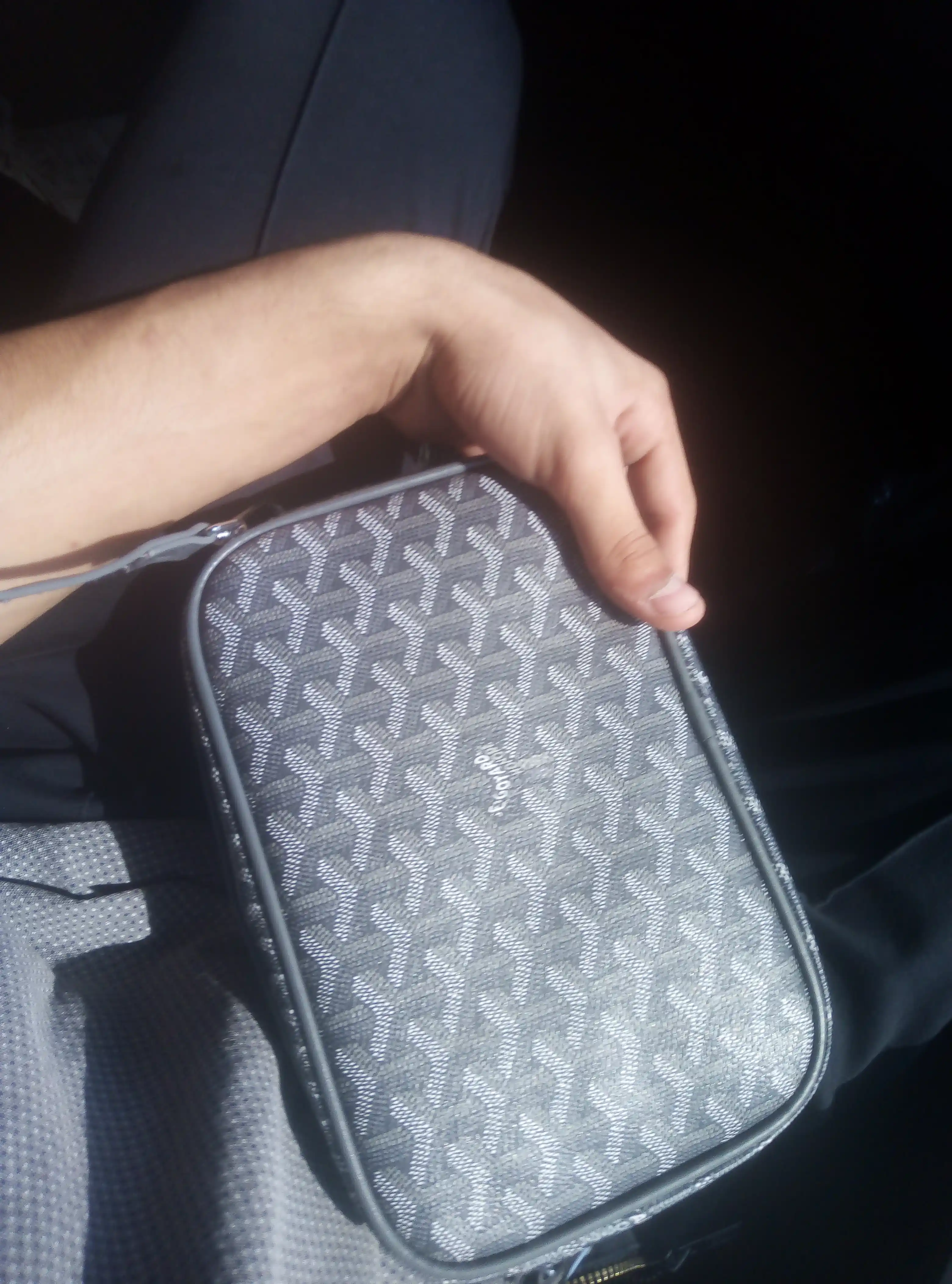 Goyard uslubidagi erkaklar sumkasi Premium Crossbody Bag, zamonaviy dizayn