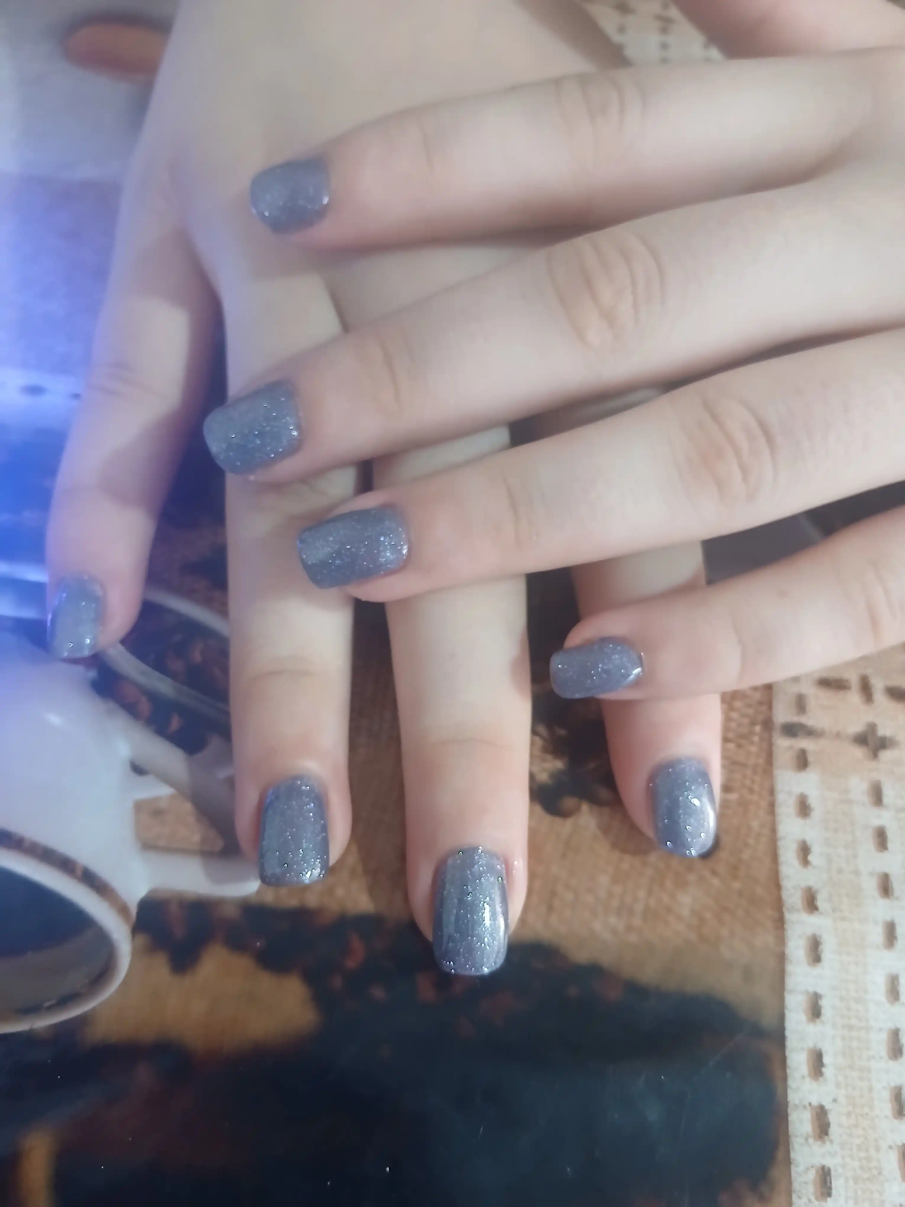 Tirnoqlar uchun rangli gel-lak, UB/LED lampada quritiladi, 15 ml