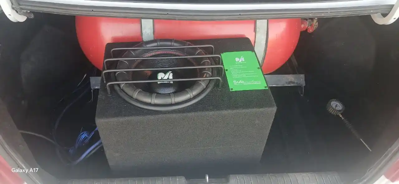 Machete ML-12A, Machete ML-10A  aktiv sabvuferlar 12", 500W RMS, kuchli bas