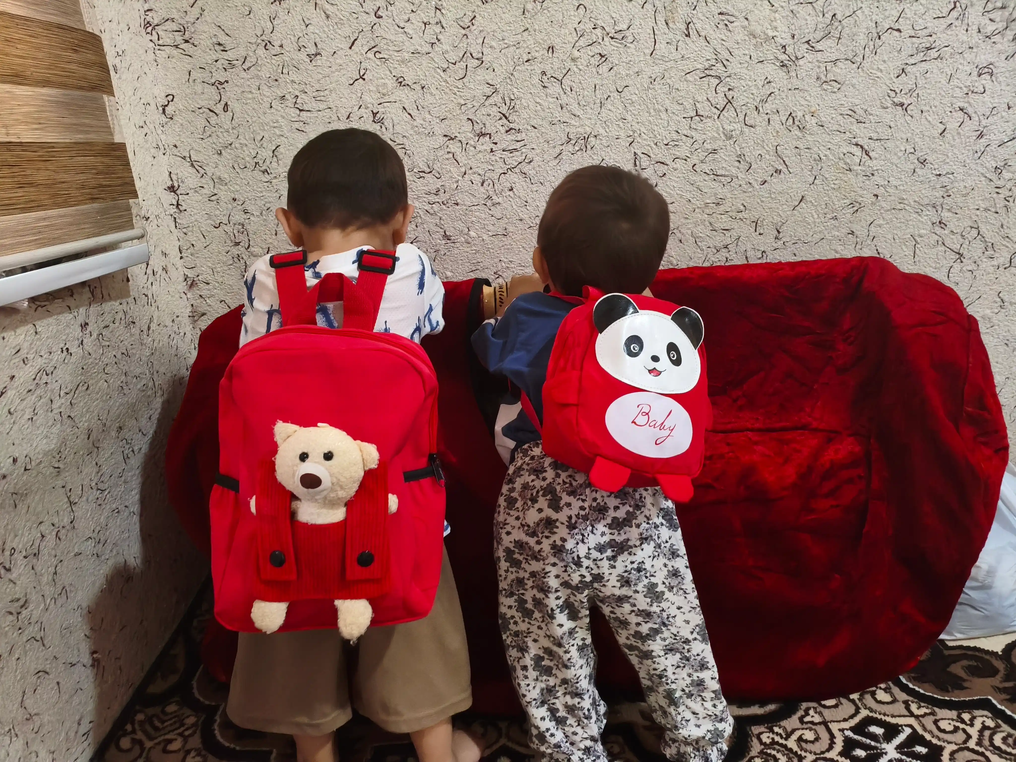 Детский рюкзак с плюшевым съемным мишкой, рюкзак для сада, прогулок и путешествий