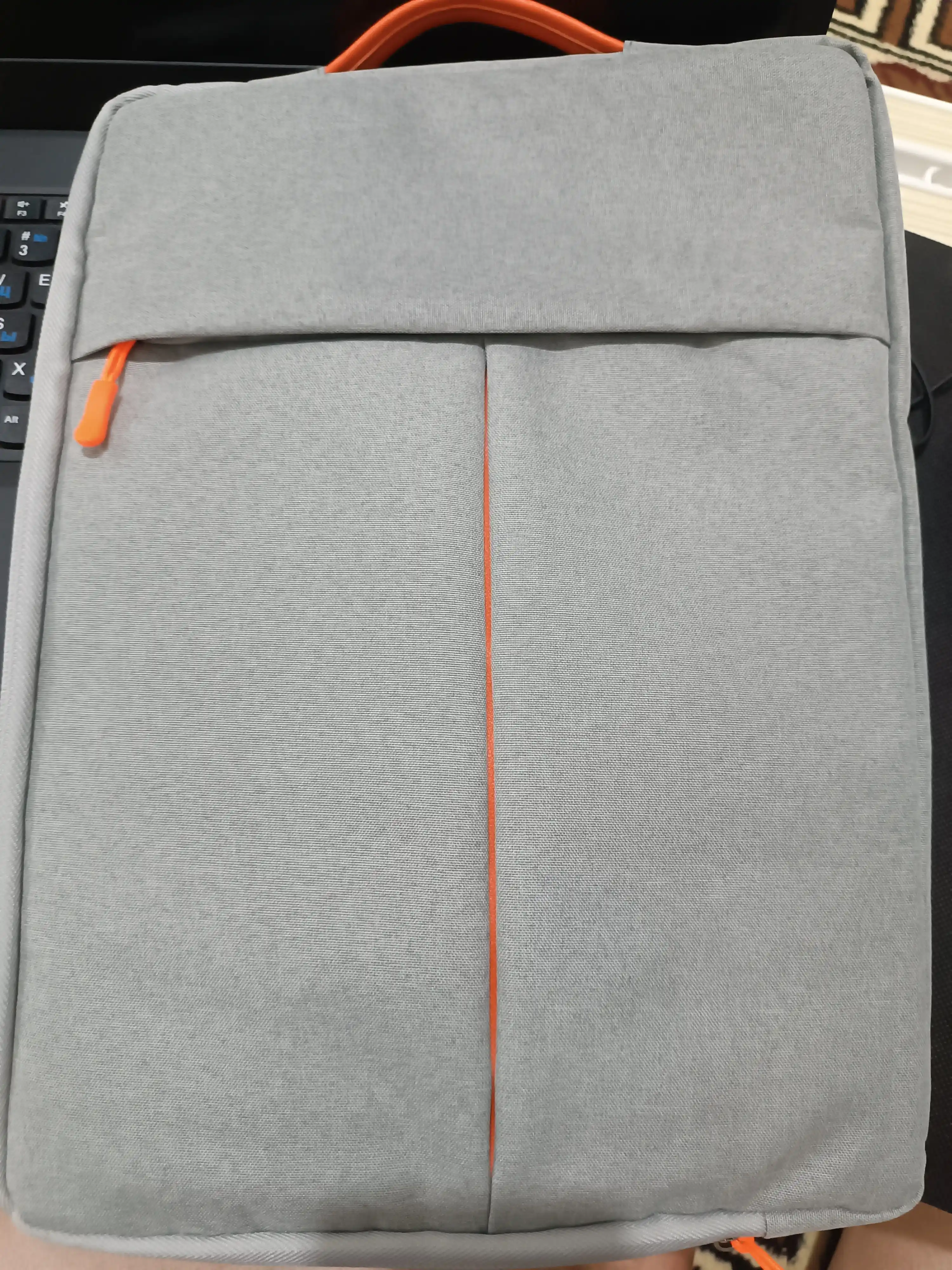 Noutbuk va MacBook uchun suvga chidamli biznes sumka