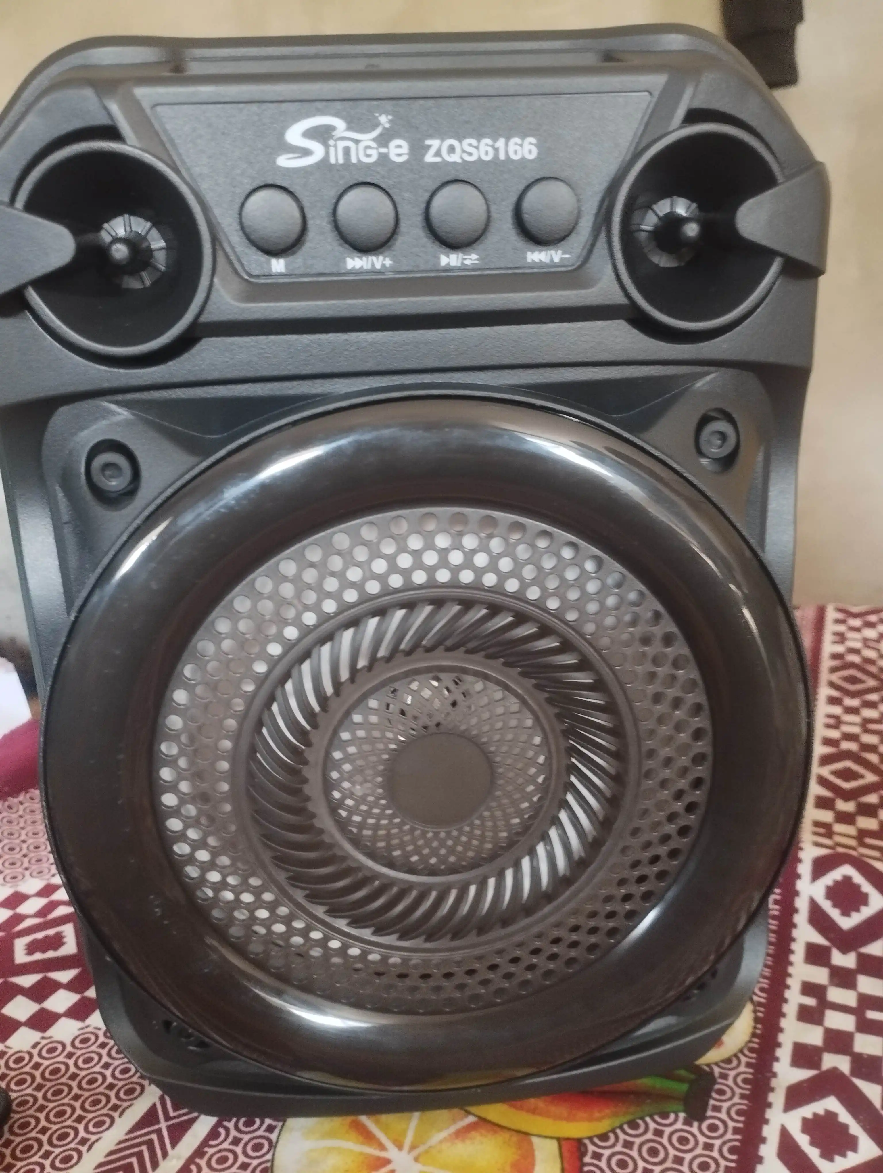 Karaoke karnay Bluetooth ZQS 6166, 14100 + mikrofon