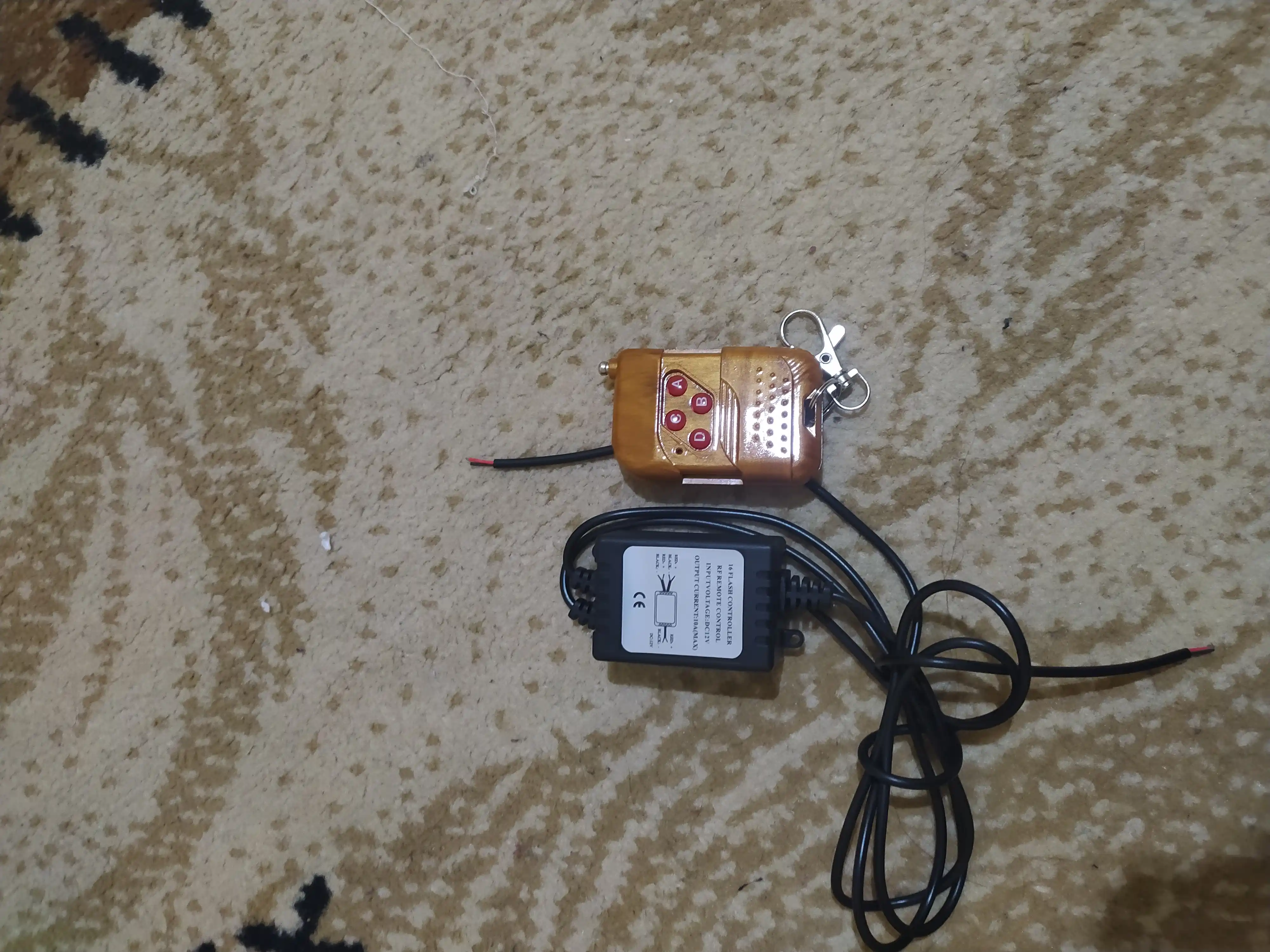 Avtomobil uchun LED stroboskop + ko‘k diodli lenta 2 dona