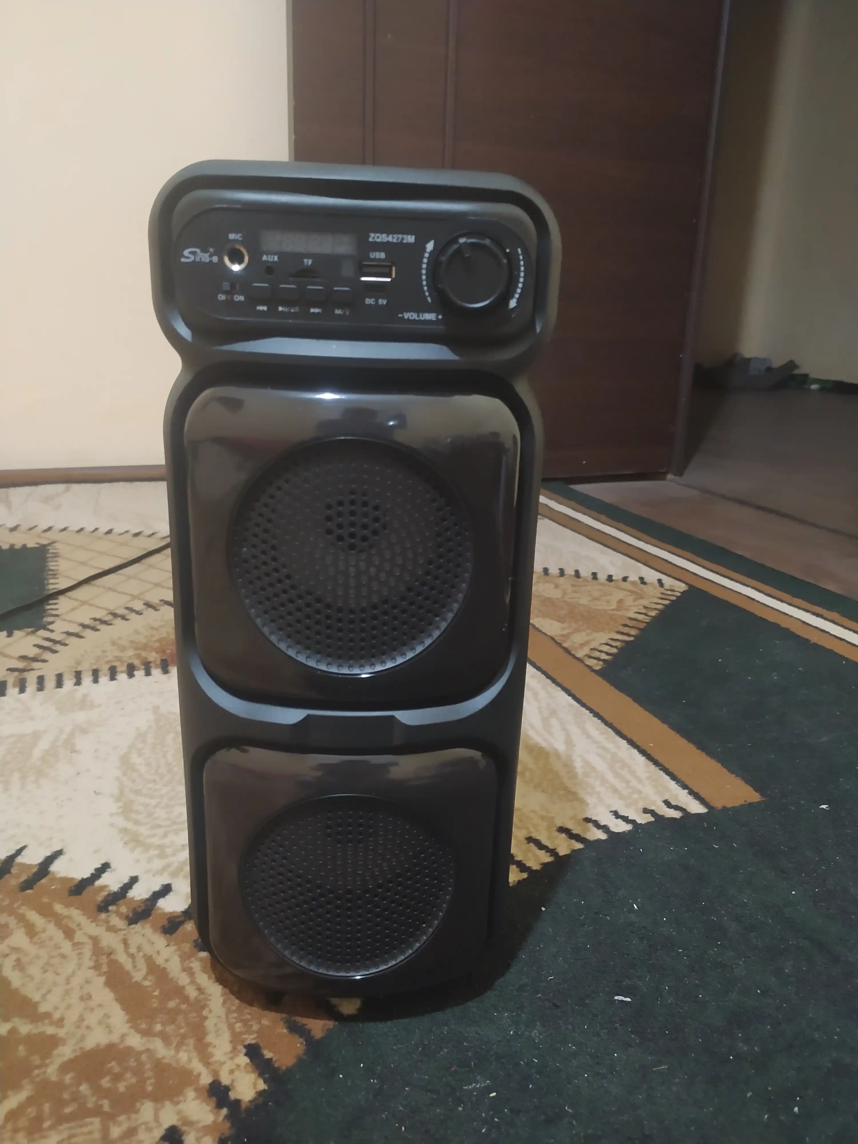 Katta Bluetooth simsiz karnay, karaoke, RGB yoritish, mikrofon va pult bilan