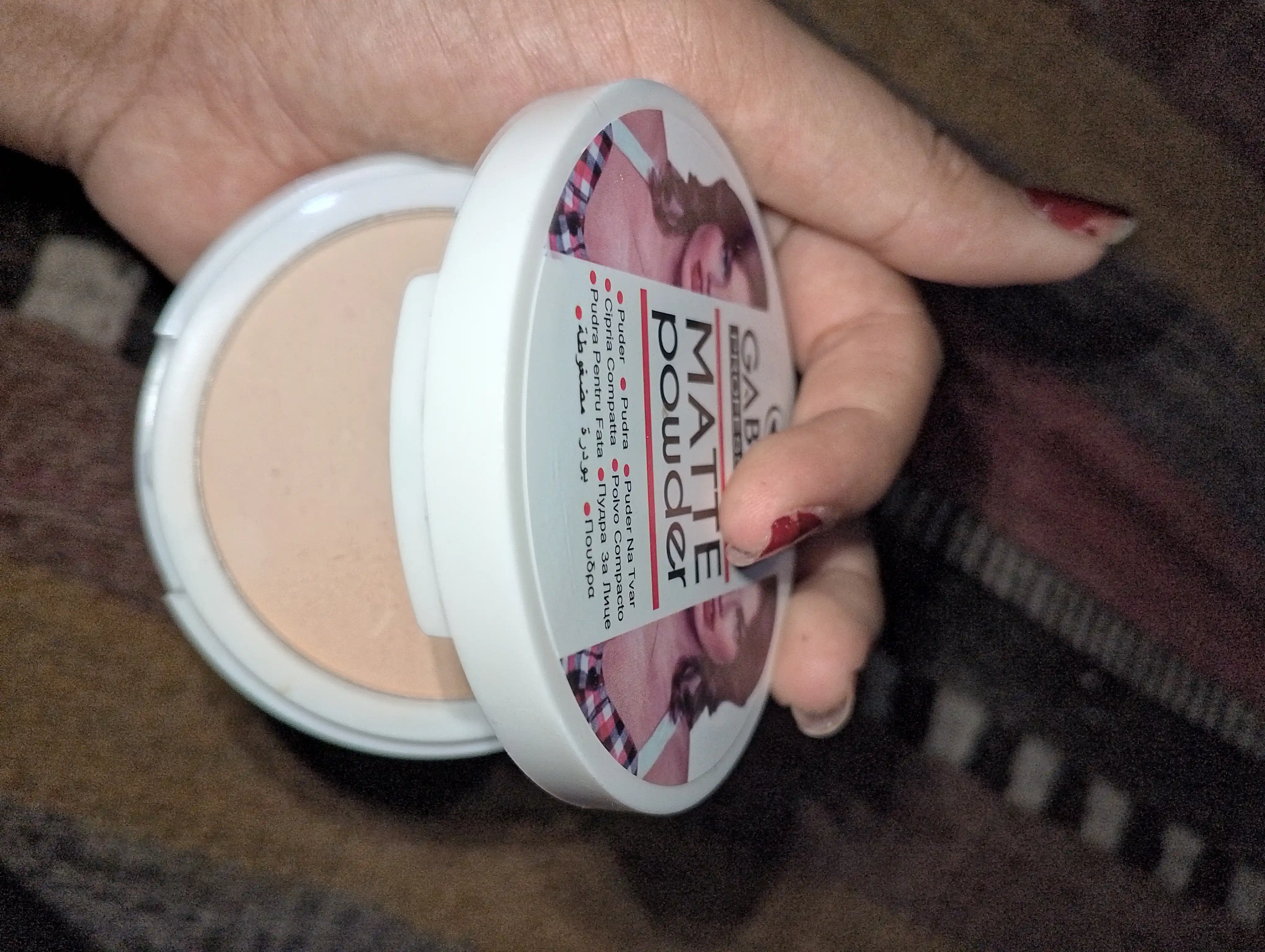 Pudra, yuz uchun upa Gabrini Matte Powder, suvga chidamli, matlashtiruvchi, 12 g