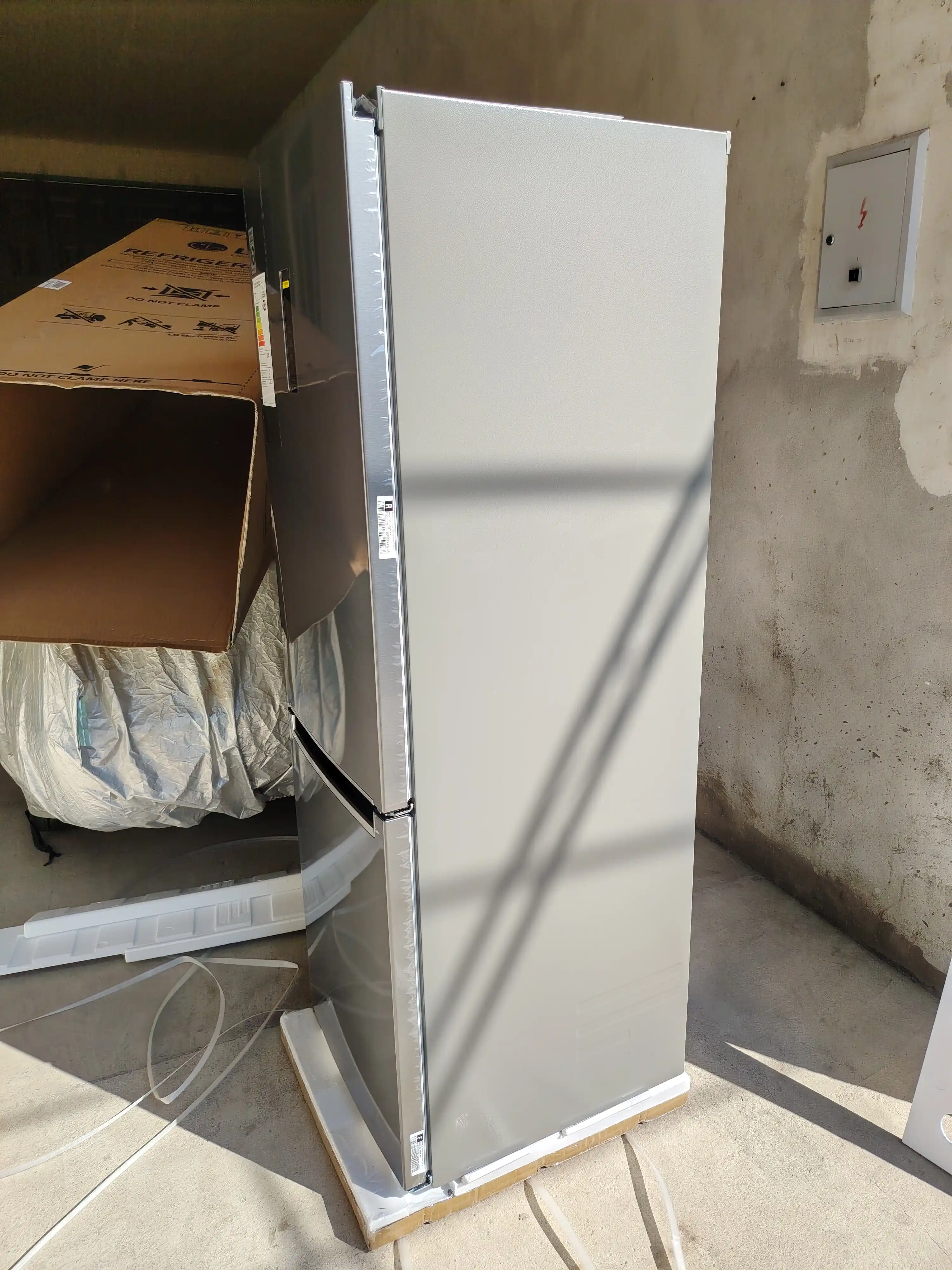 Sovutgich LG GC-B459MLWM, 341 litr, INVERTER, Door Cooling + Total No Frost