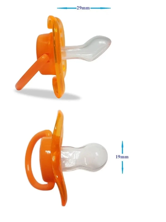 Babyland silikonli ortodontik so'rg'ich, qopqoq bilan, 0-6-18 oylik