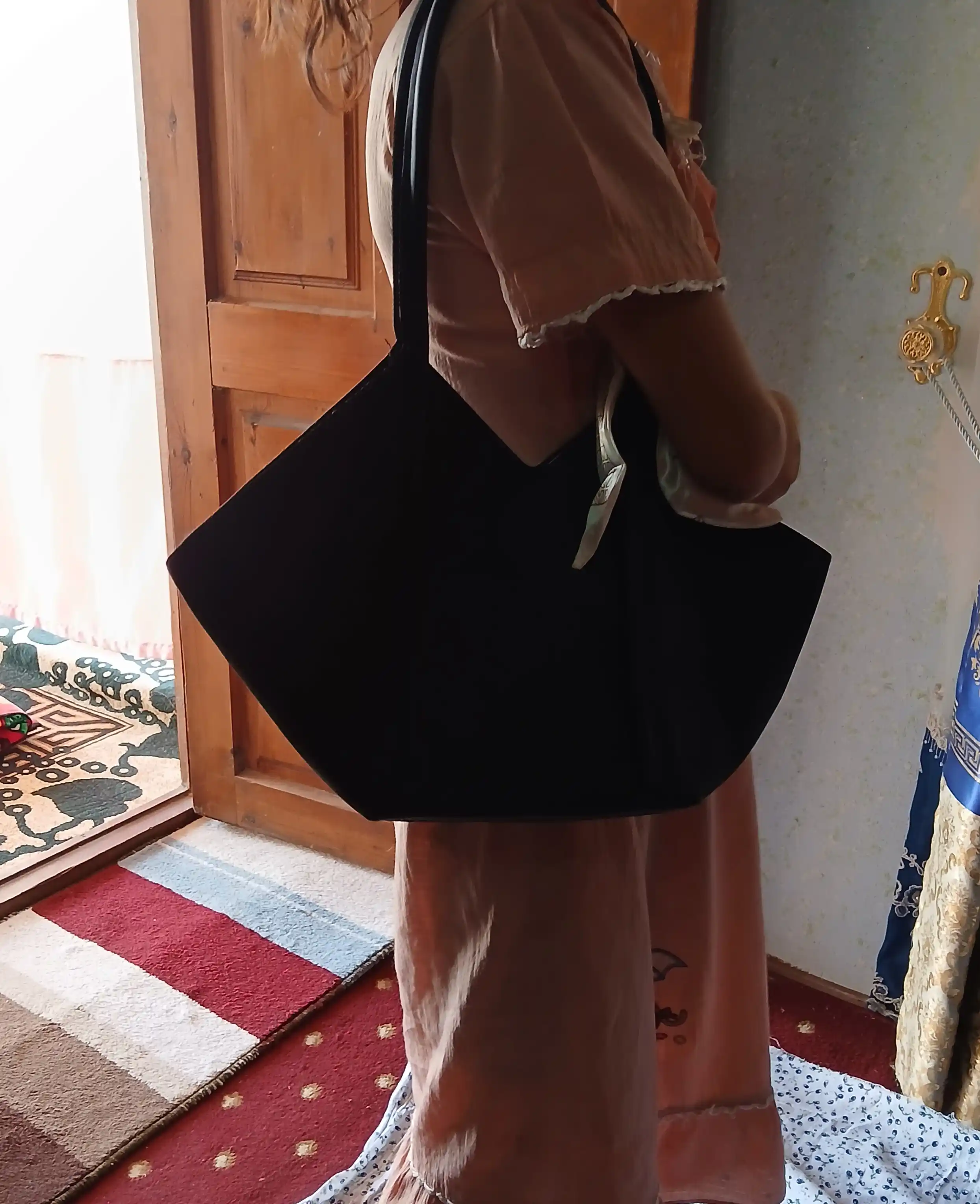 Sumka ayollar uchun, 2 tasi 1 da kosmetichka bilan, sovg'a ayollar uchun
