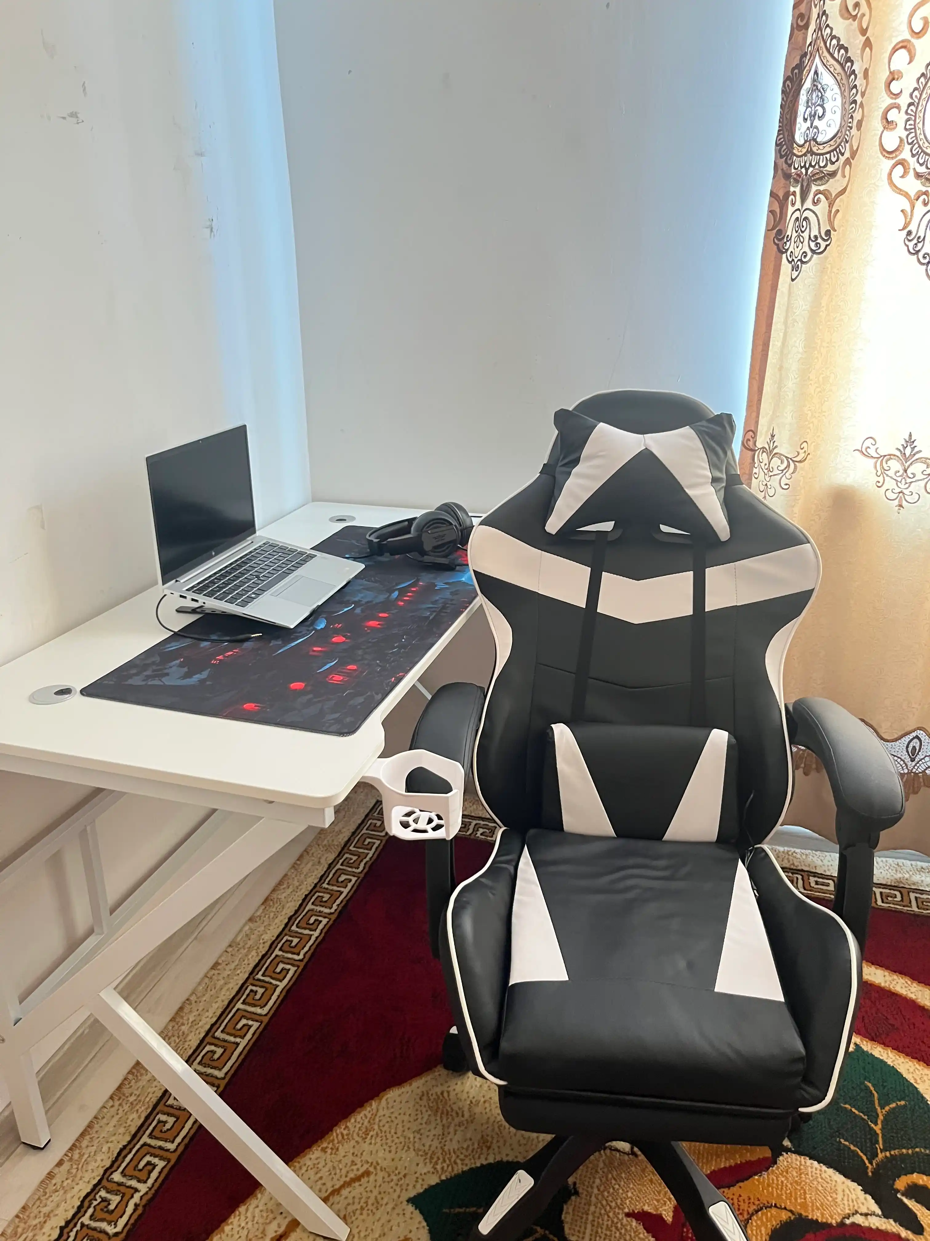 Gaming kreslo TOJIRBEK, kompyuter va ofis uchun, oyoq qo'ygichli o'rindiq