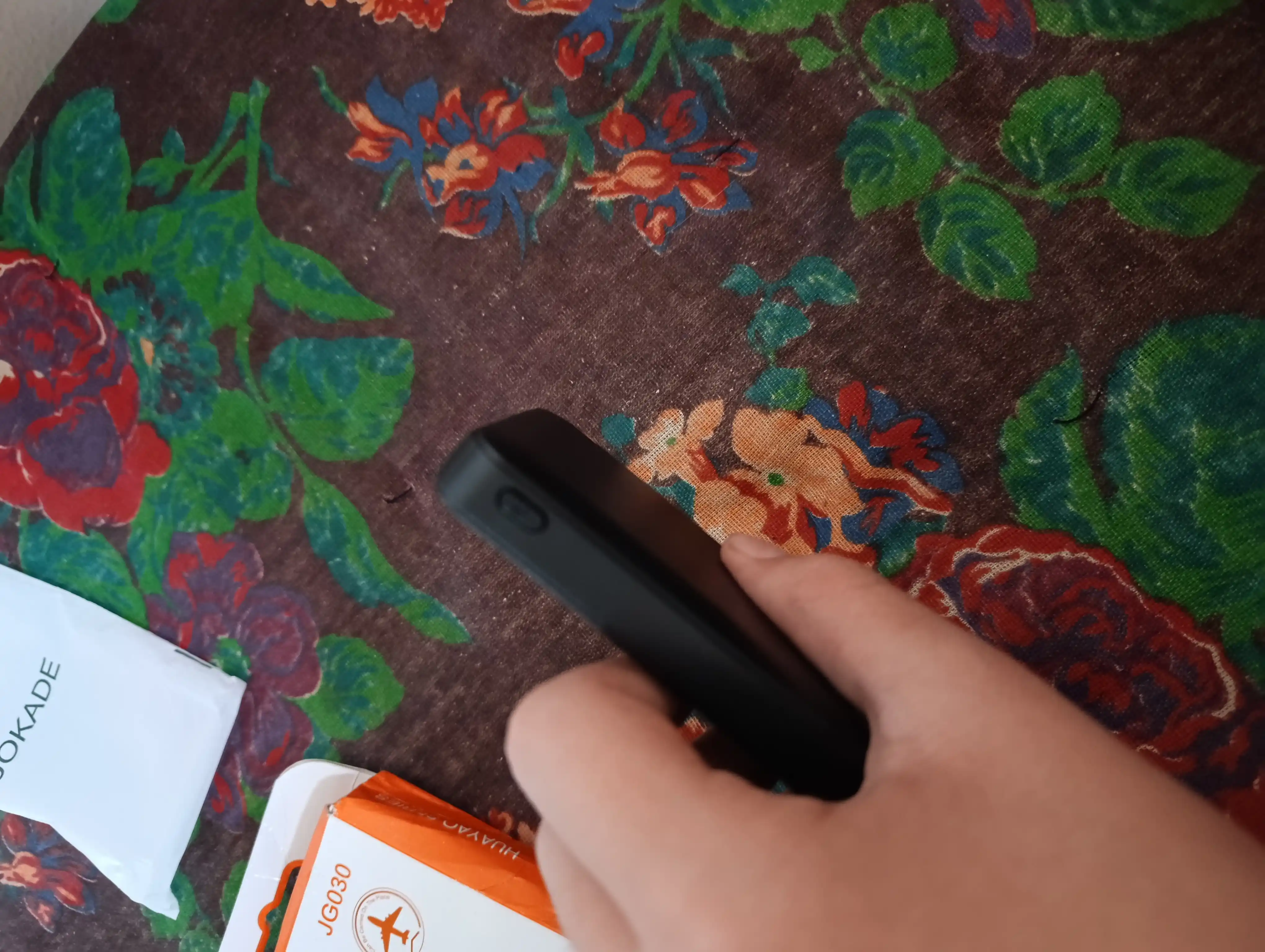 JOKADE powerbank 10000 mAh qora tashqi akkumulyator, power bank 10000