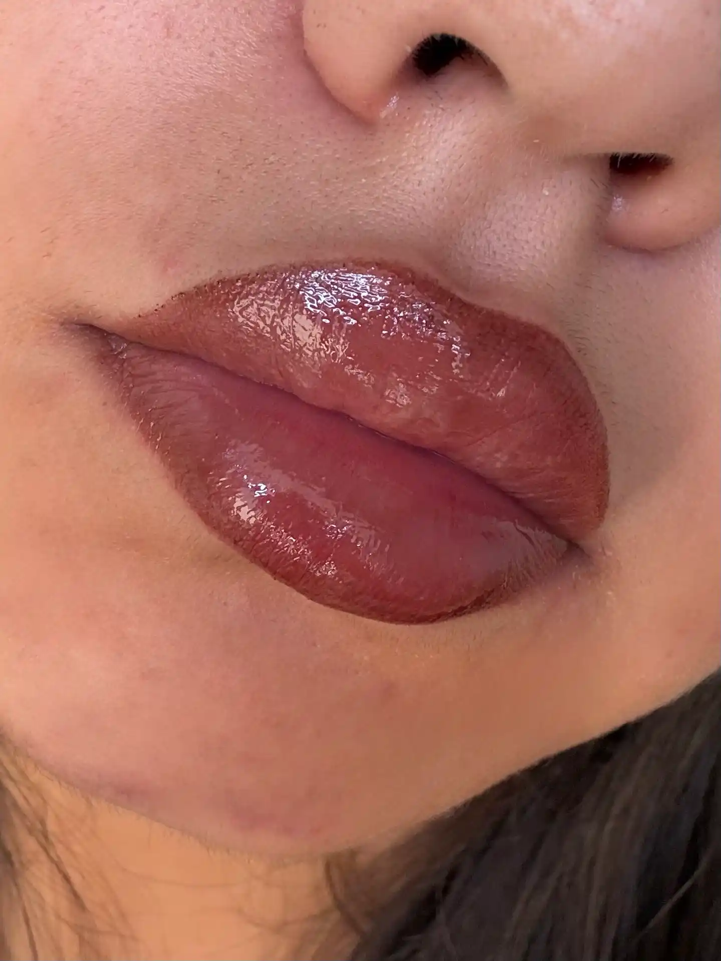 Climtcosmetics namlantiruvchi lab yaltirog‘i